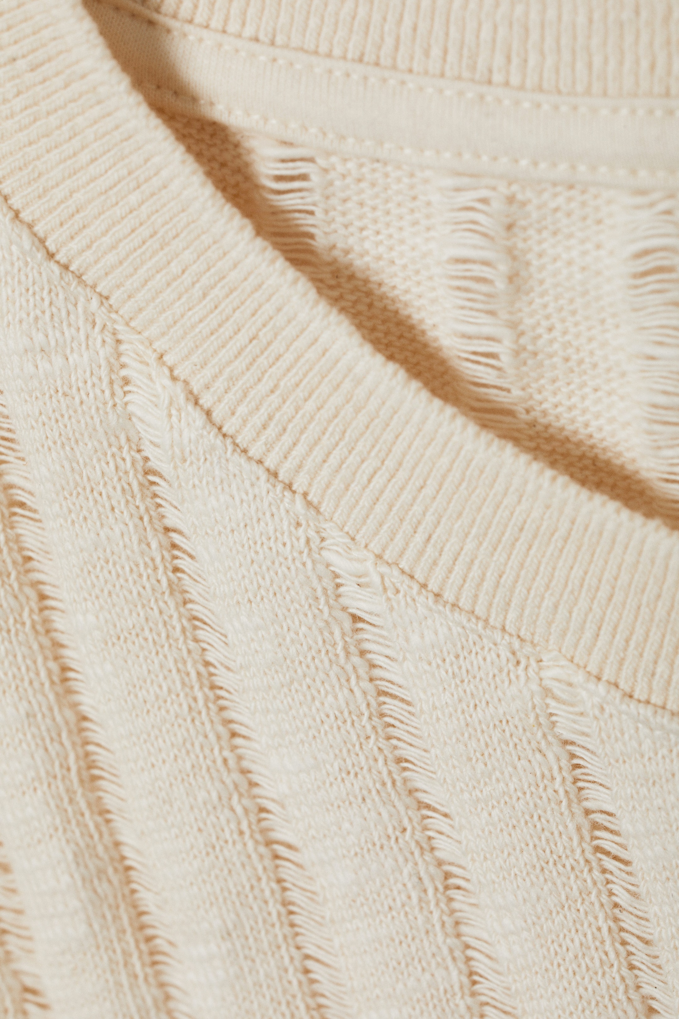 Helles Staubweiß - Tanktop aus Jacquard-Strick - 1