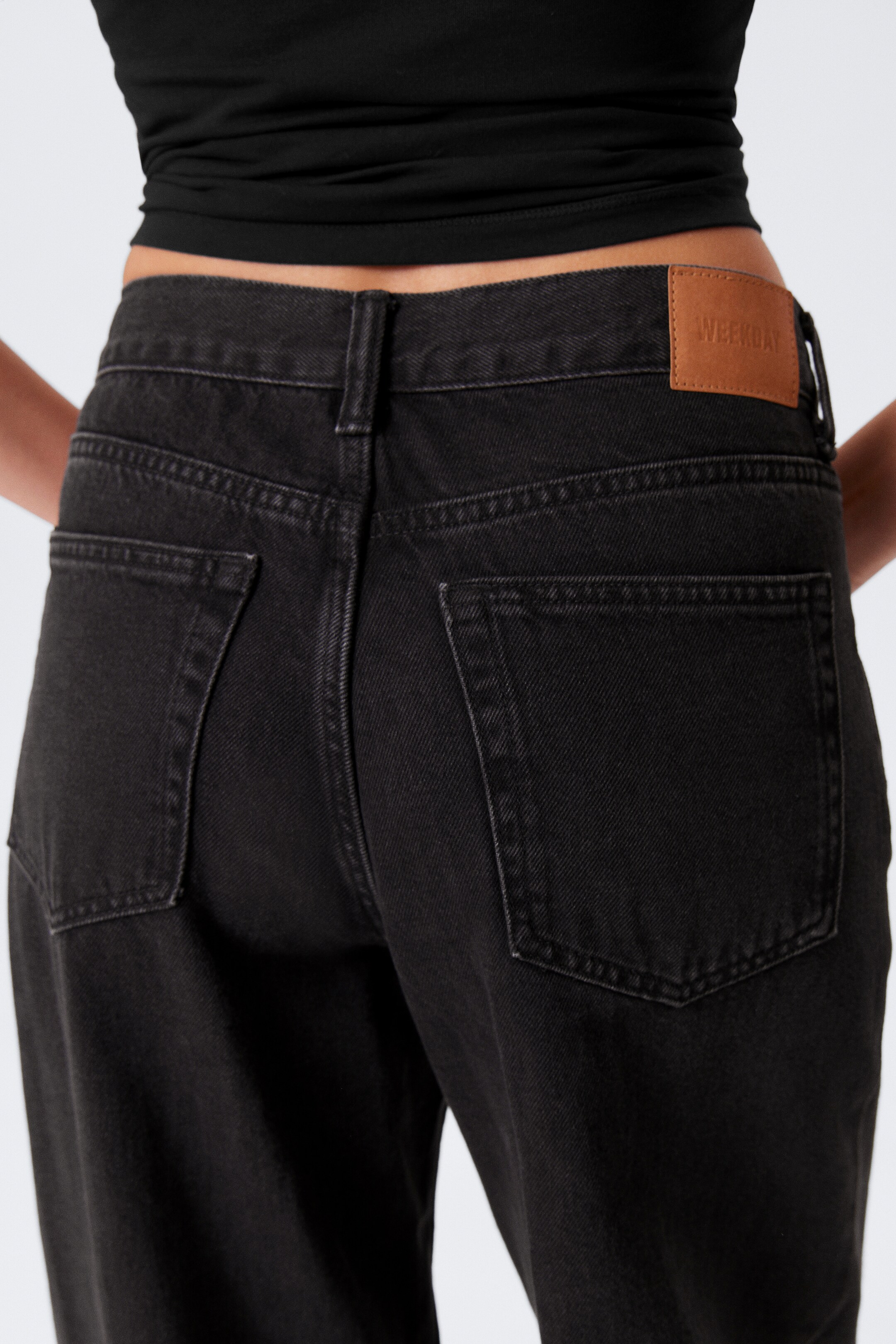 Agrandir l'image: Jean ample jambe large taille mi-haute Rail - Ink Black - Noir - FEMME | H&M BE 5