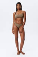 Black & Beige - 2-pack Scoop Neck Bikini Tops - 2