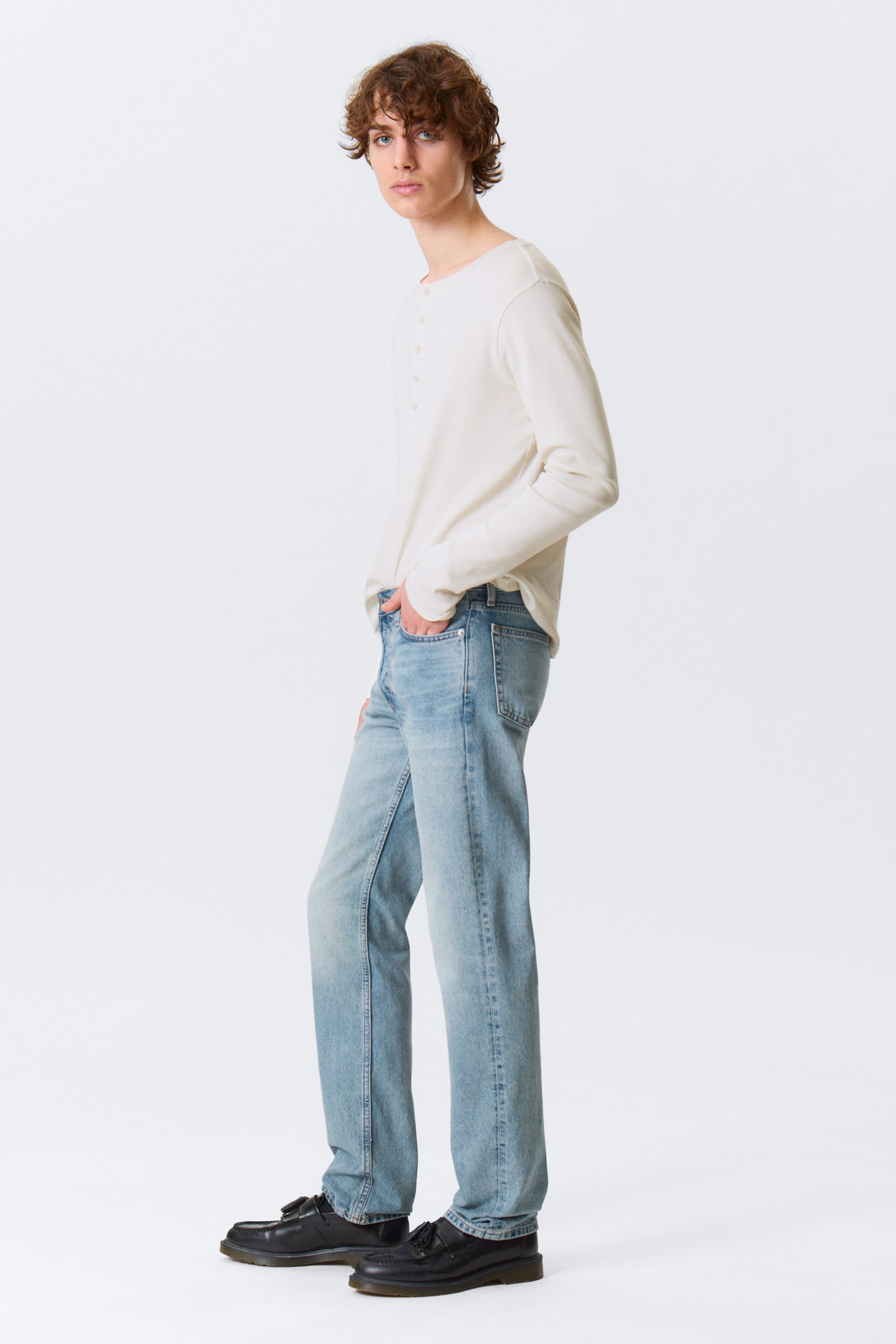 Seventeen – Blau - Klean Mid Waist Regular Straight Leg Jeans - 2