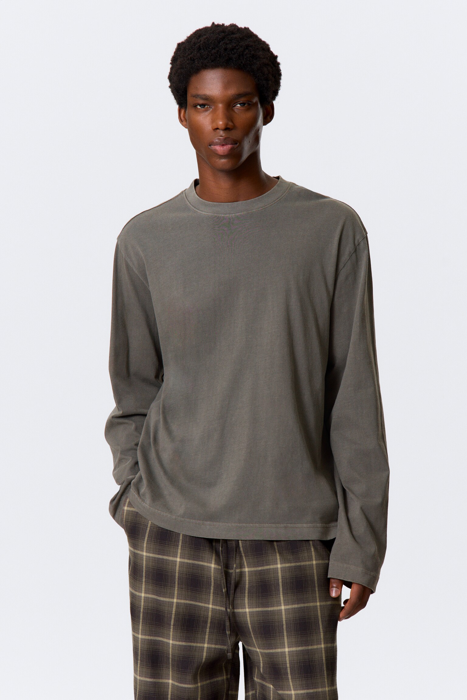 Relaxed Long-Sleeved Pyjama T-shirt - Topo oscuro/Azul/Blanco