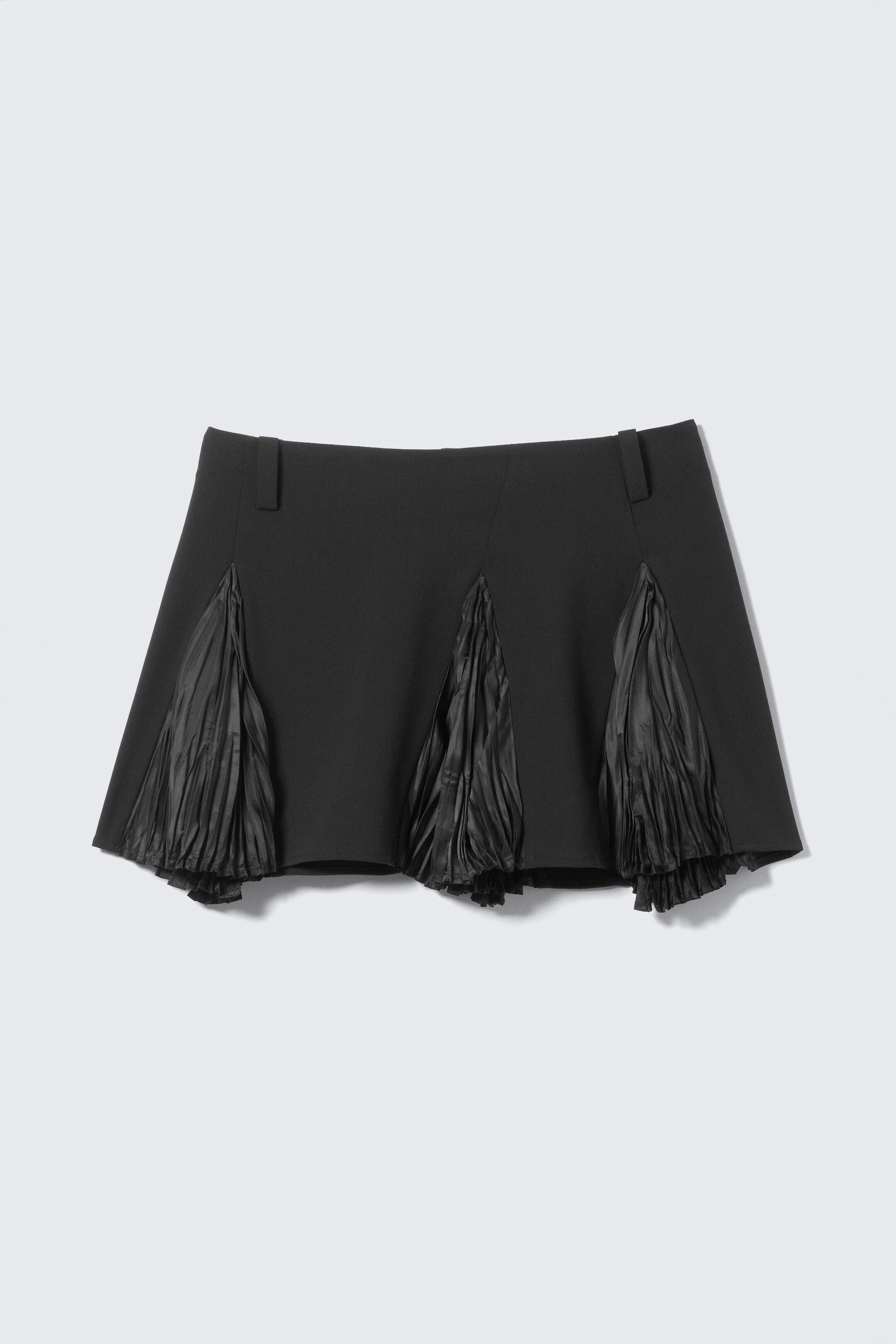 Visa större bild: Minikjol med plisserad detalj - Svart - DAM | H&M SE 4
