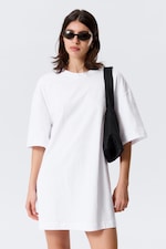 Weiß - Oversized T-Shirtkleid aus Baumwolle - 1
