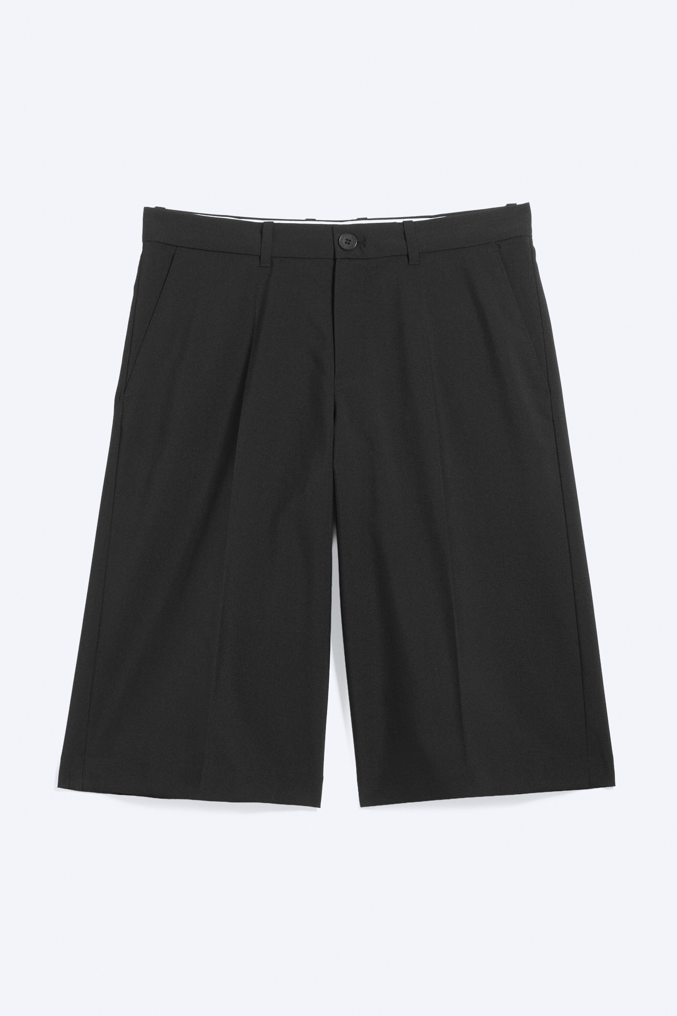 Black - Low Rise Relaxed Suiting Shorts - 4