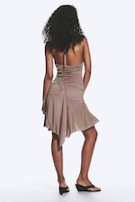 Gewaschenes Braun - Neckholder-Minikleid mit Raffungen - 4