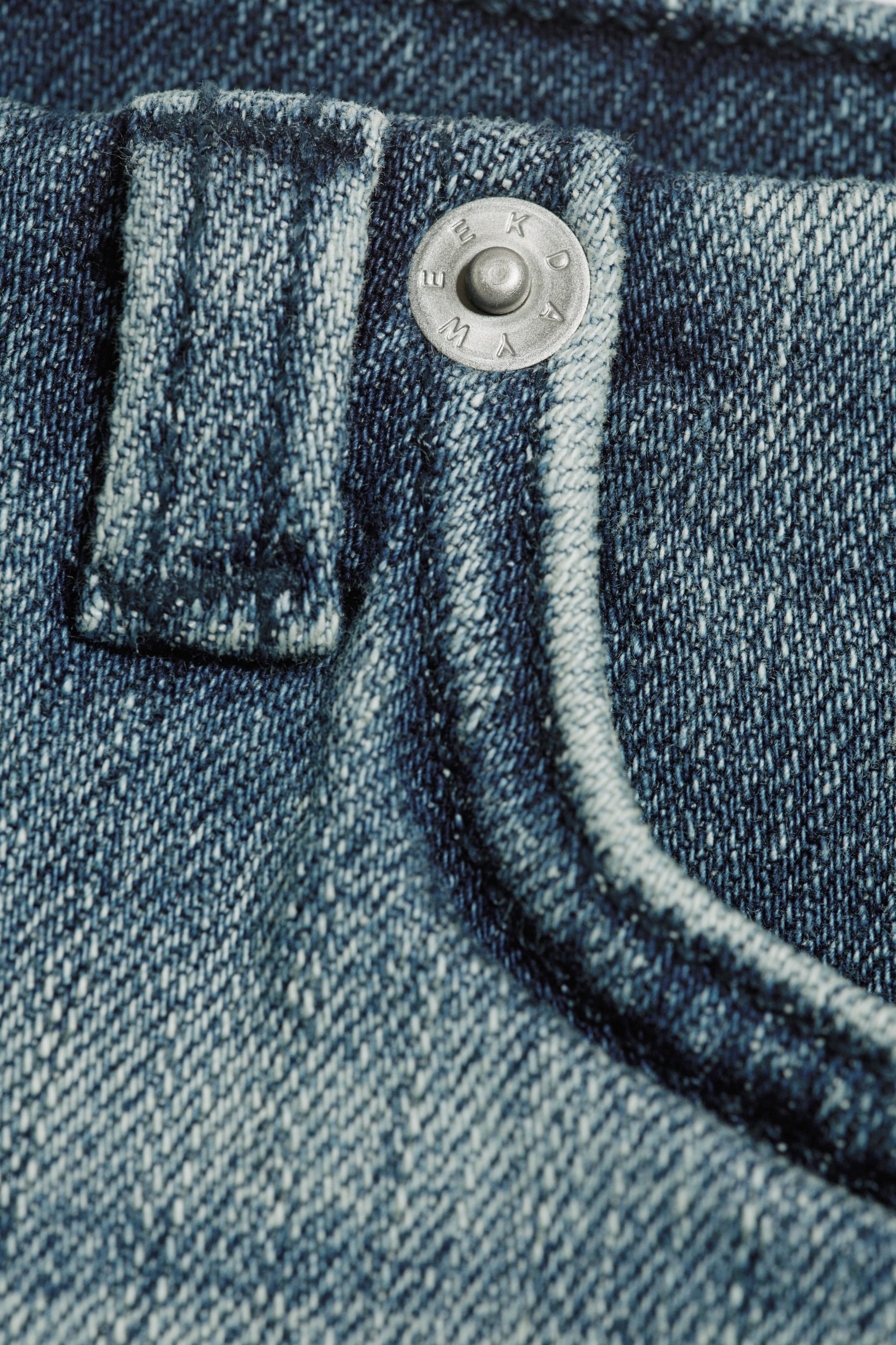 Gloria Blue - Mittelblau - Hour Slim Low Rise Denim Hotpants - 4