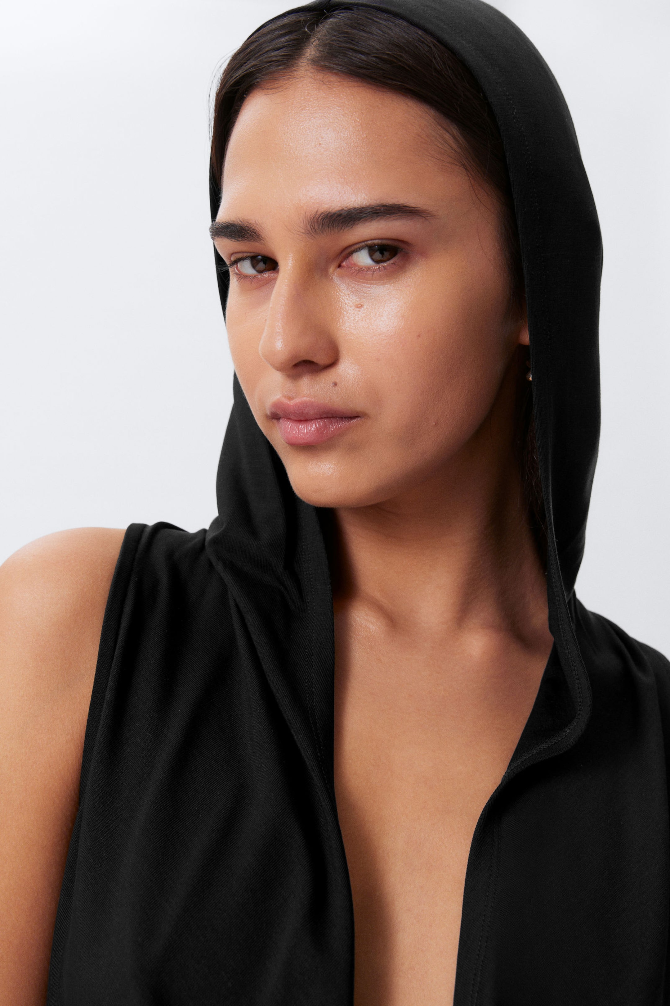 Black - Draped Hooded Sleeveless Lyocell Top - 2