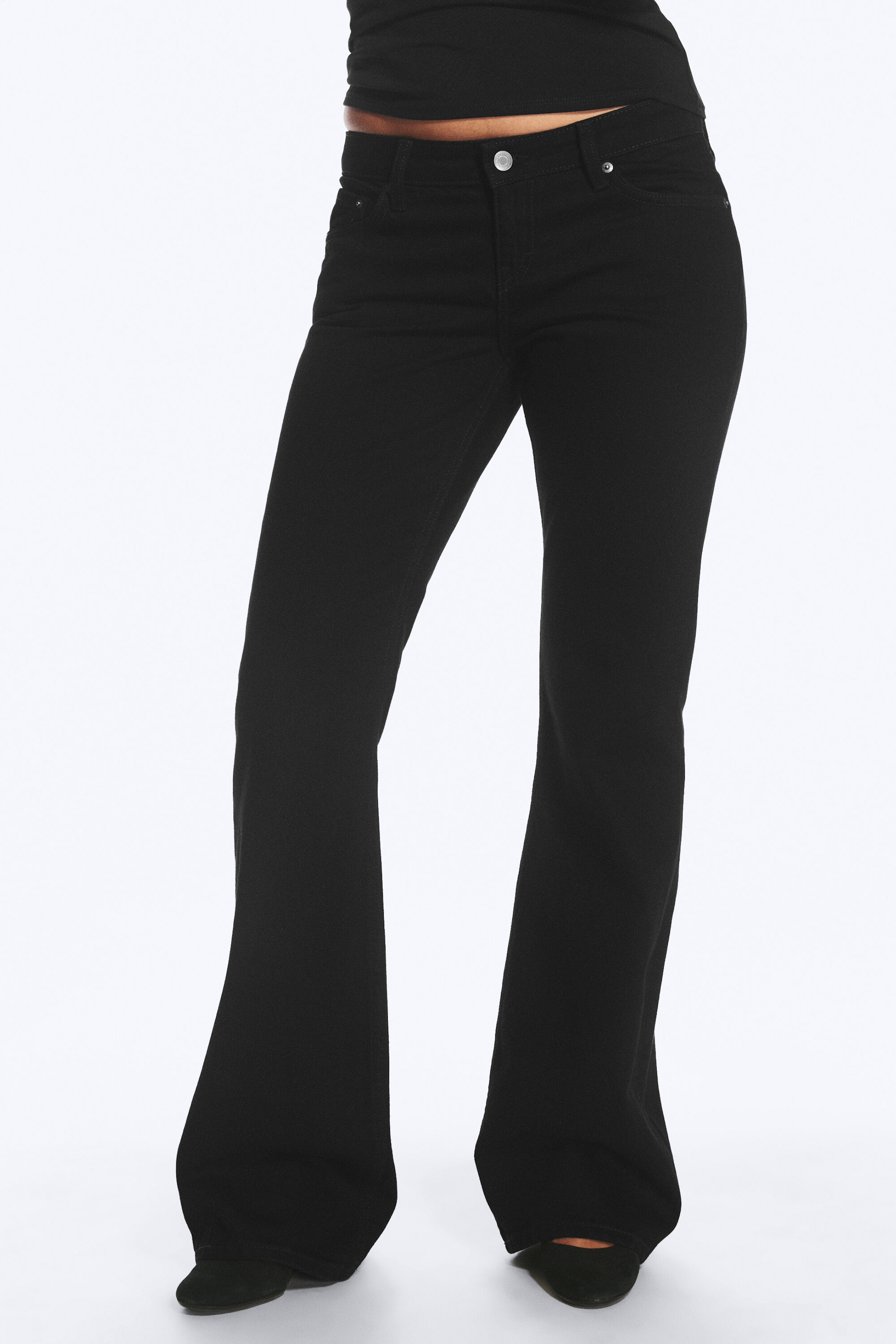 Black Rinse - Black - Nova Low Rise Slim Bootcut Jeans - 2