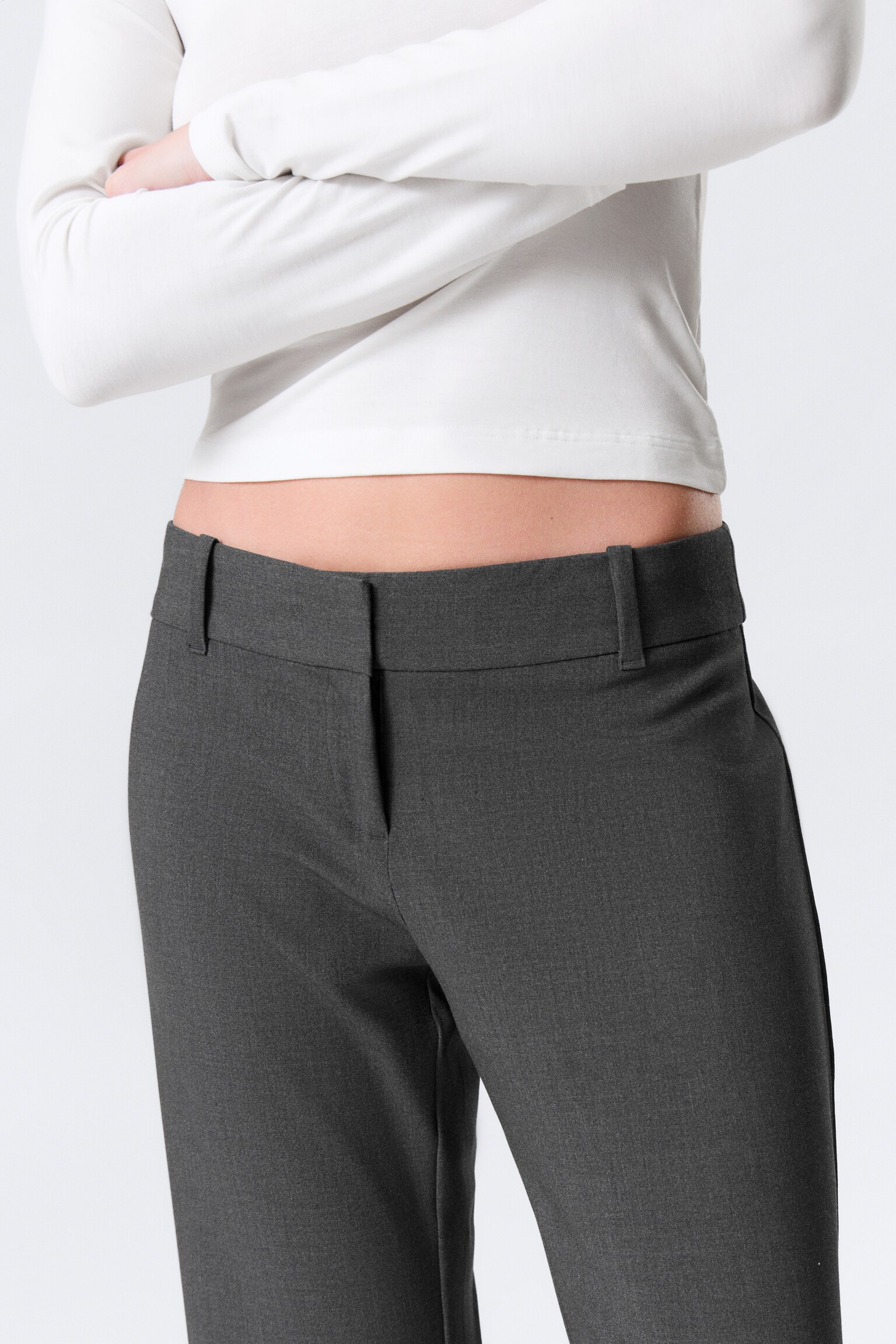 Bukser med lavt liv og sleng - Mørk gråmelert/Svart - 5