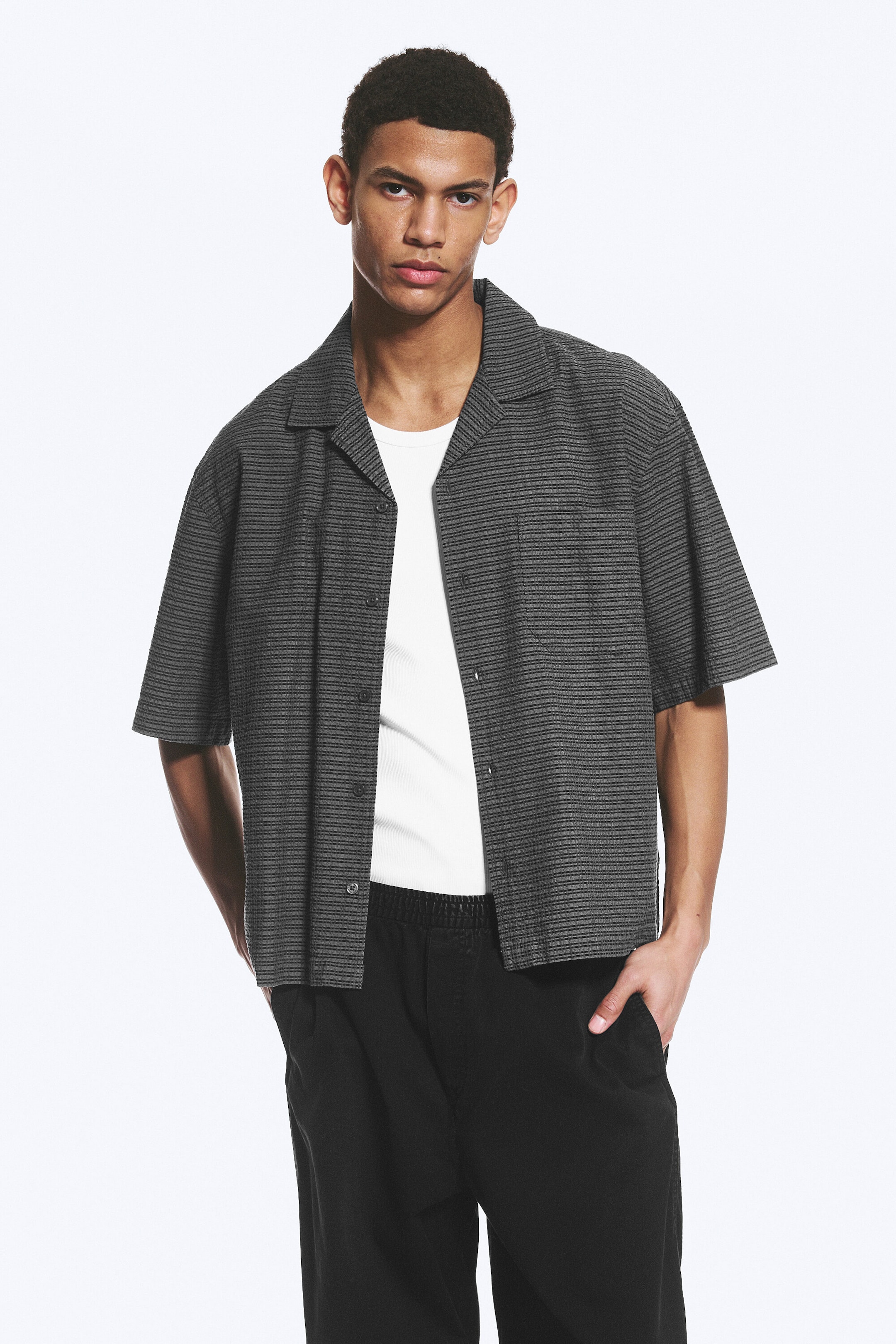 Checked Grey - Loose Short-Sleeved Resort Shirt - 1