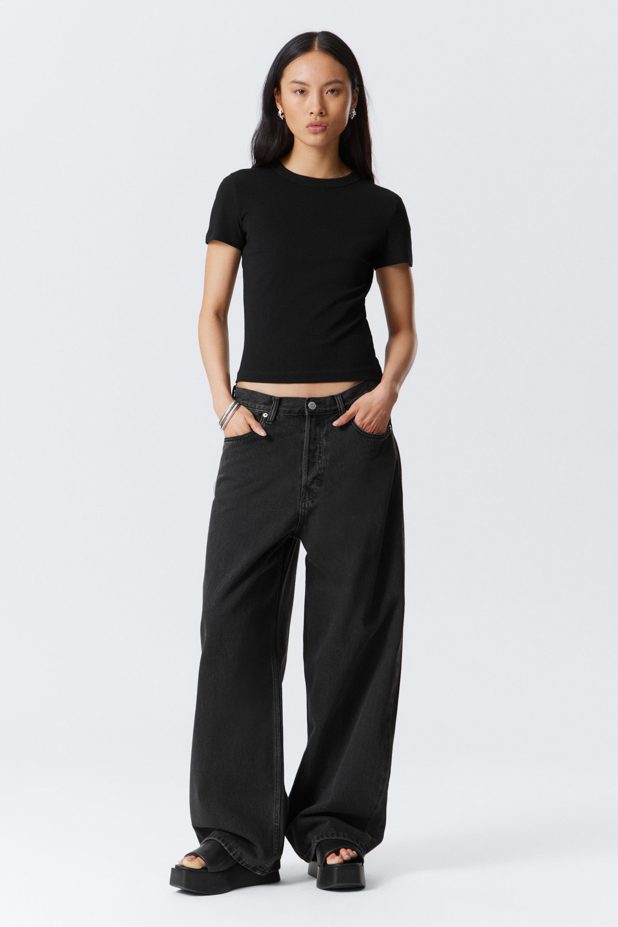 #272628 - Slim Fitted T-shirt - 2