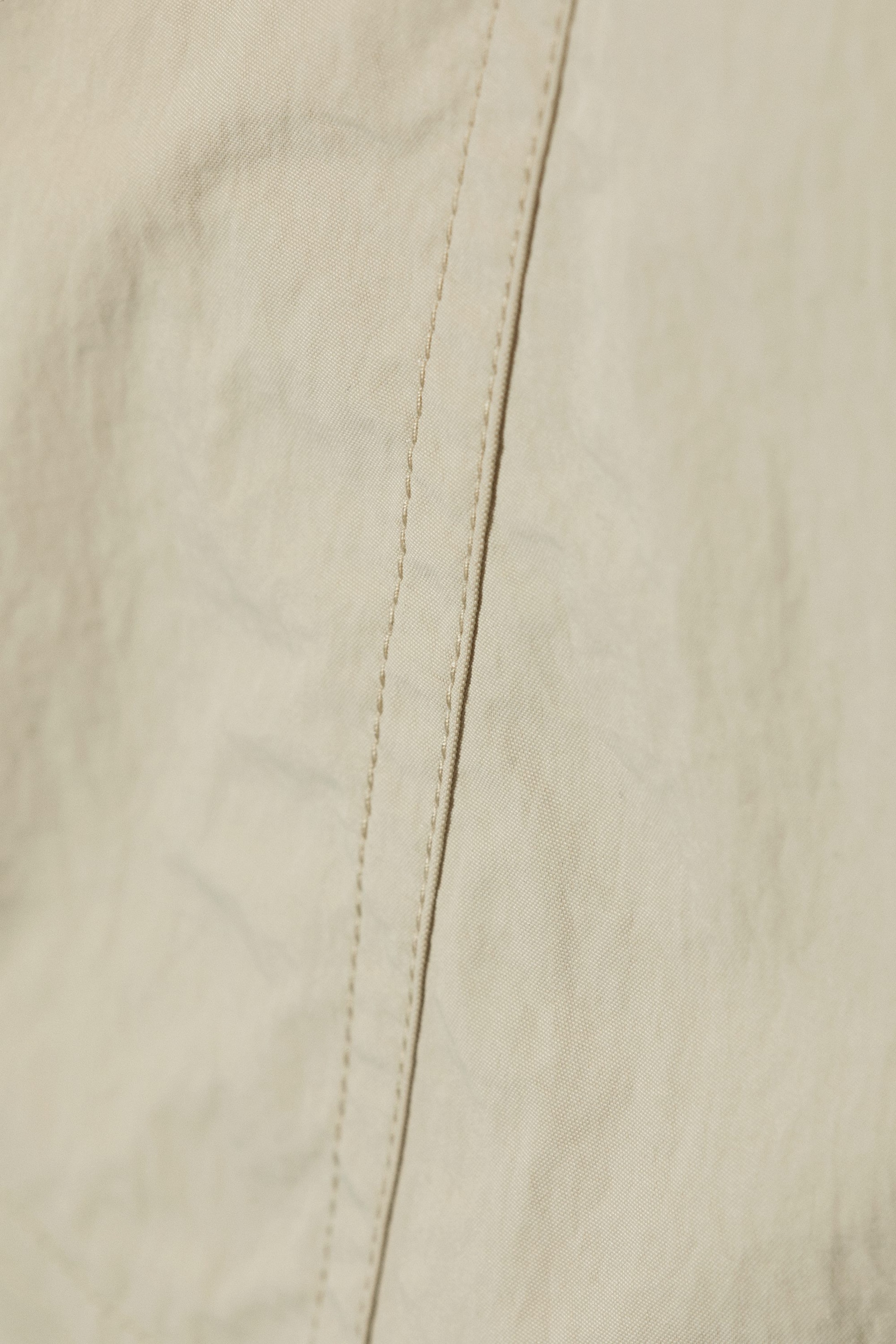 Ecru - Cargorock Edge - 1