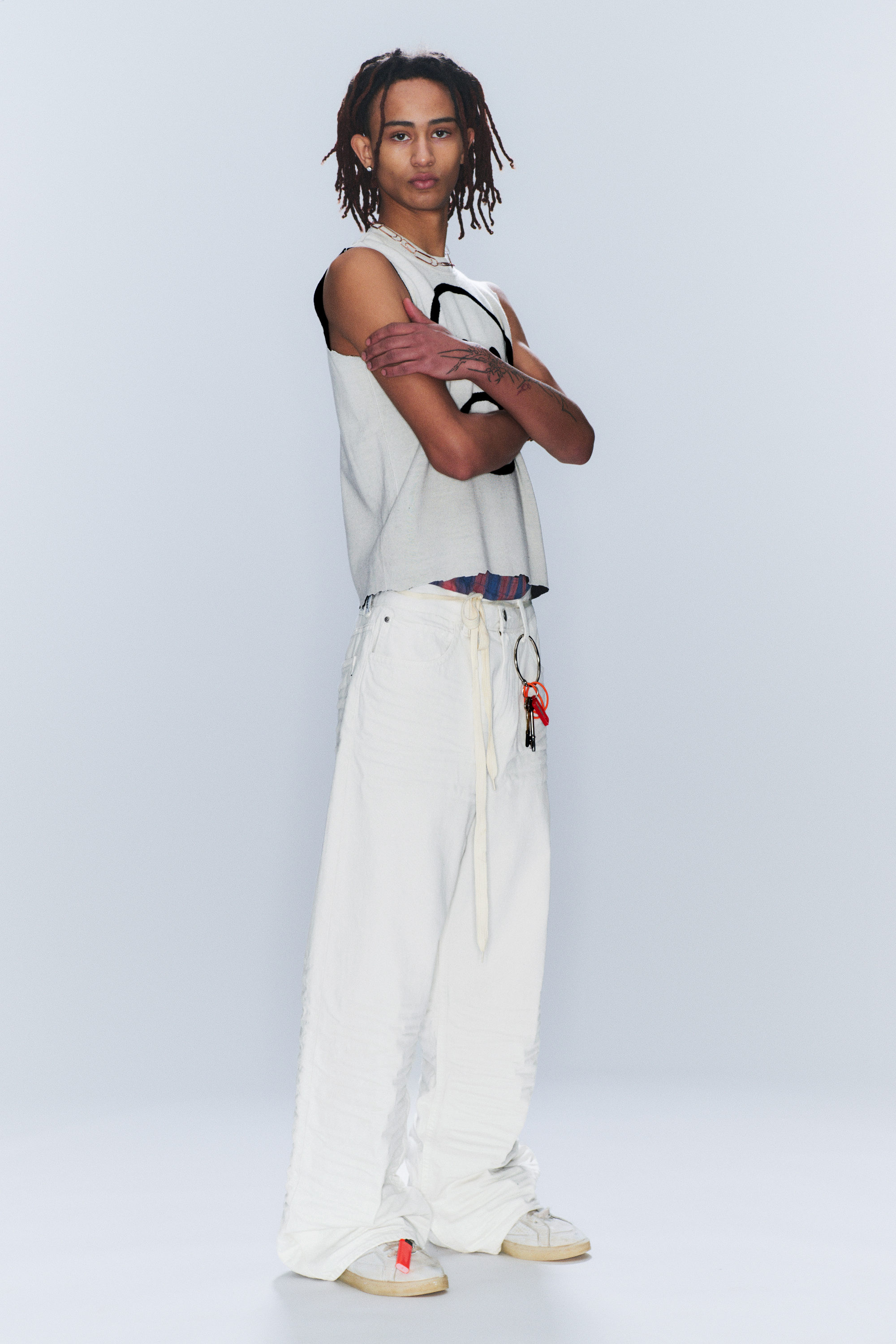 Creased White - White - Looser Regular Waist Loose Straight Jeans - 2
