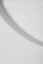 Weiß - Locker sitzendes Kurzarm-T-Shirt - 1