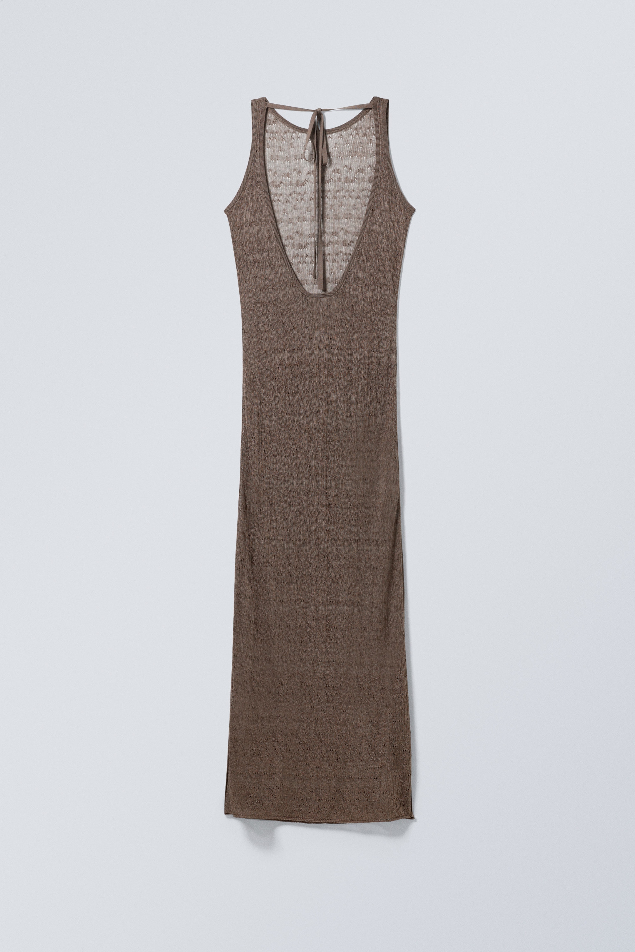 Mörk mullvad - Stickad maxiklänning med öppen rygg - 1