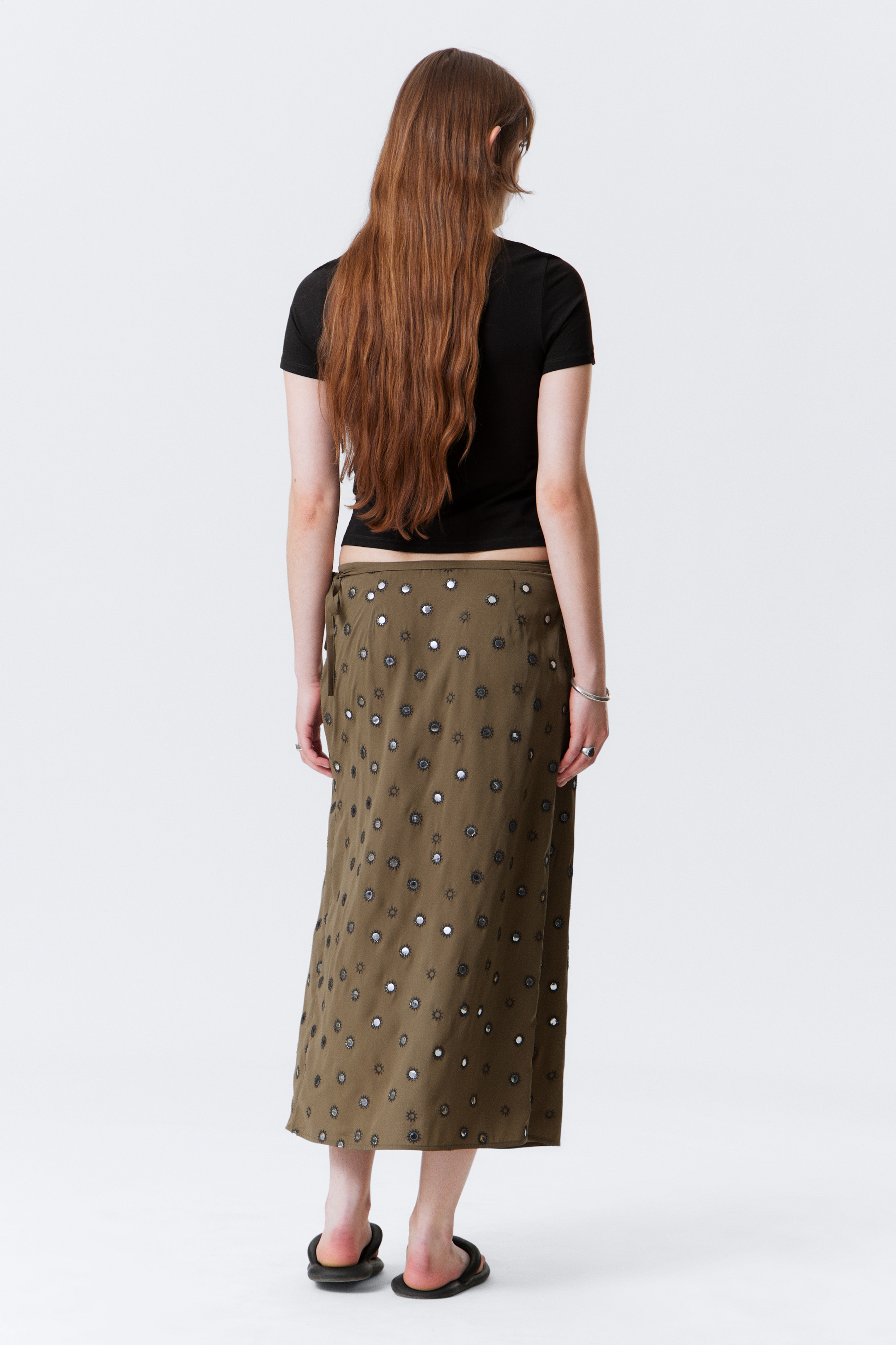 Grotere afbeelding bekijken: Sequin Wrap Midi Skirt - Donkertaupe - DAMES | H&M BE 4