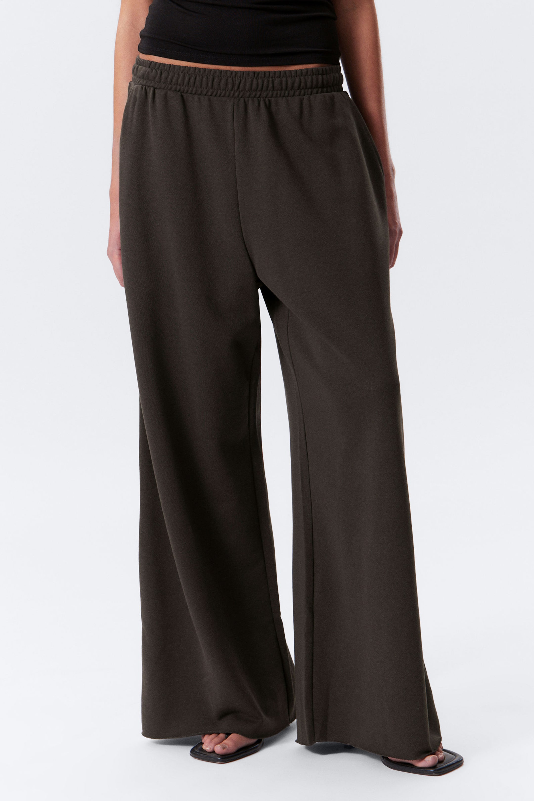 #353031 - Low Rise Wide Leg Baggy Sweatpants - 2