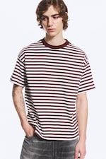 Red & White Stripe - T-SHIRT MIT ENTSPANNTER PASSFORM - 2