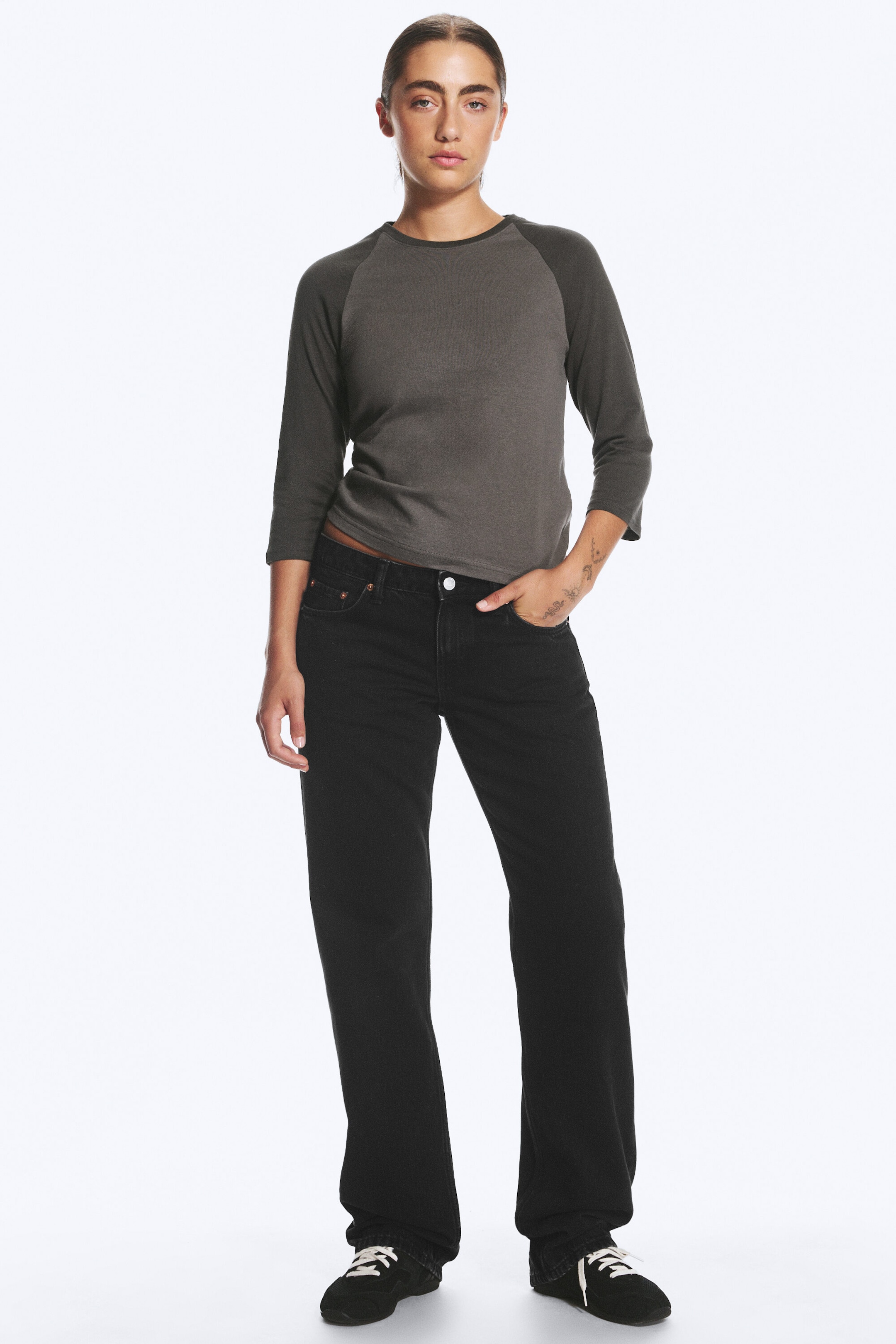 Dunkles Taupe - Raglan-Top mit 3/4-Ärmeln - 2