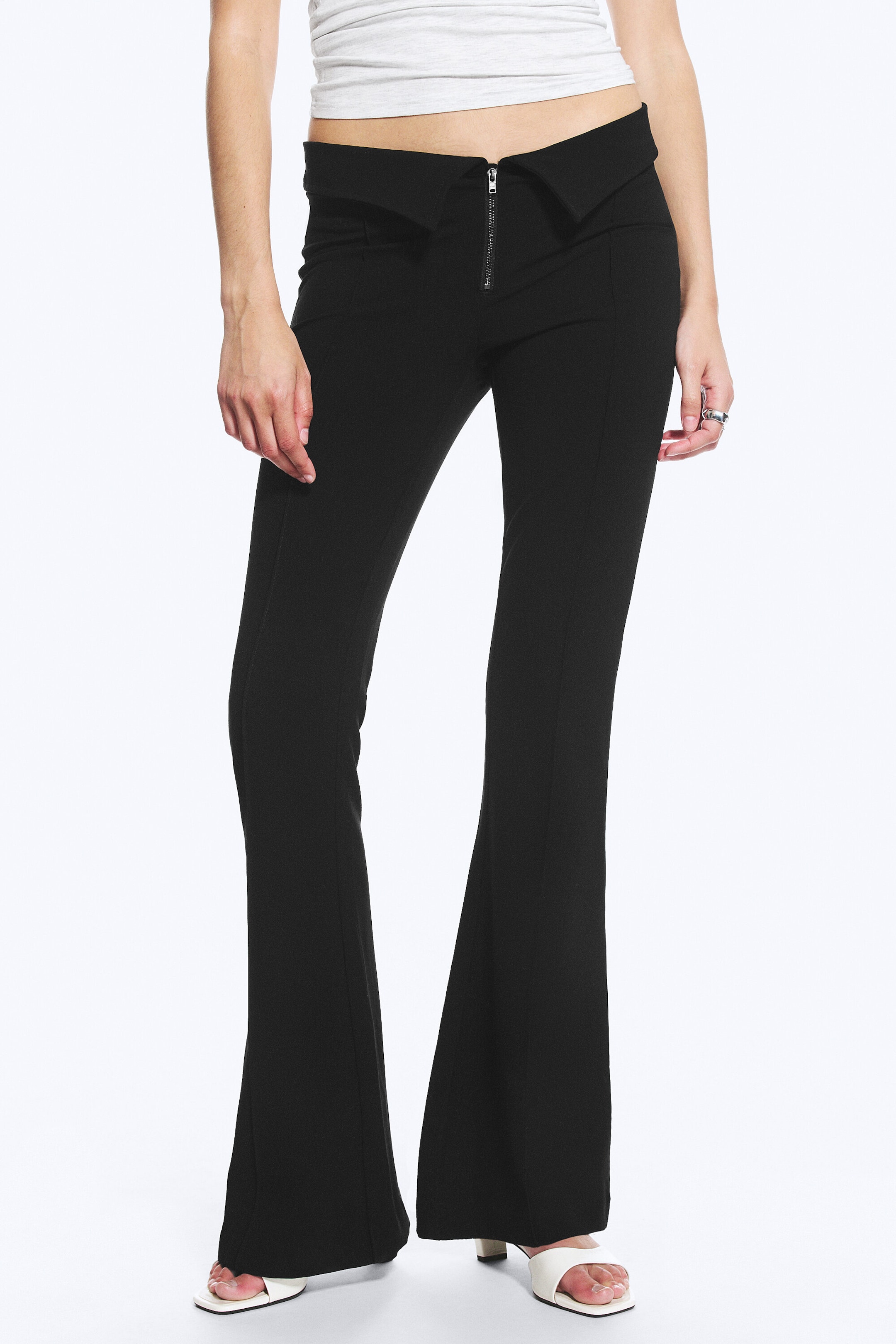 Black - Low Rise Flared Suit Trousers - 2