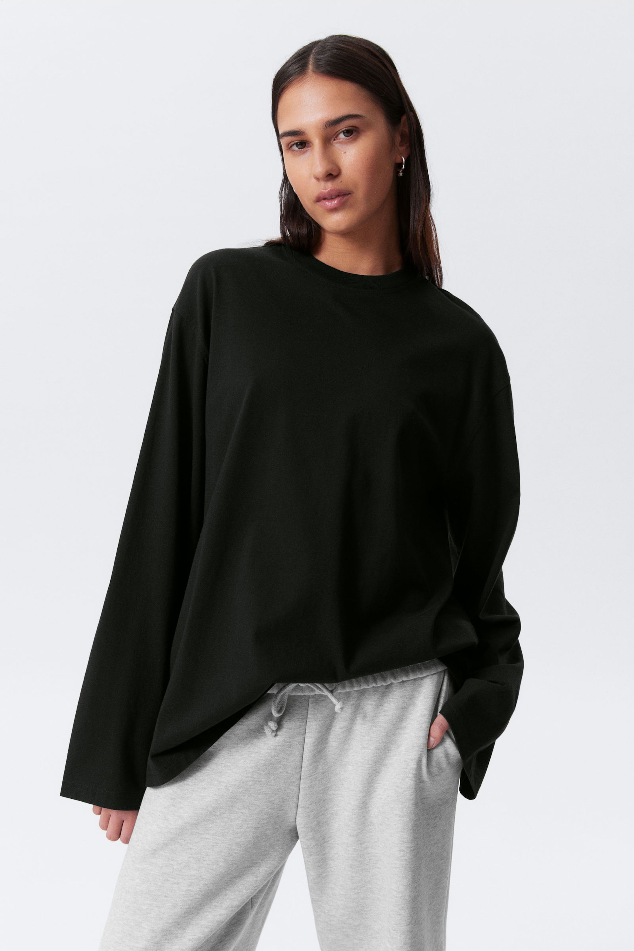#272628 - Oversized T-shirt met lange mouwen - 1