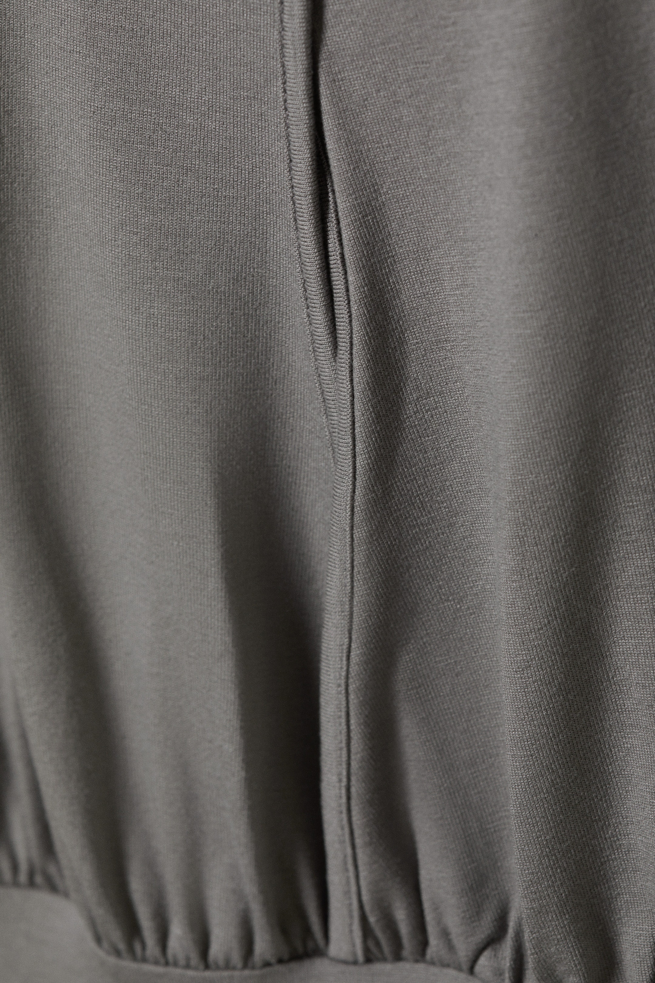 Grey - Sleeveless Turtleneck Top - 4