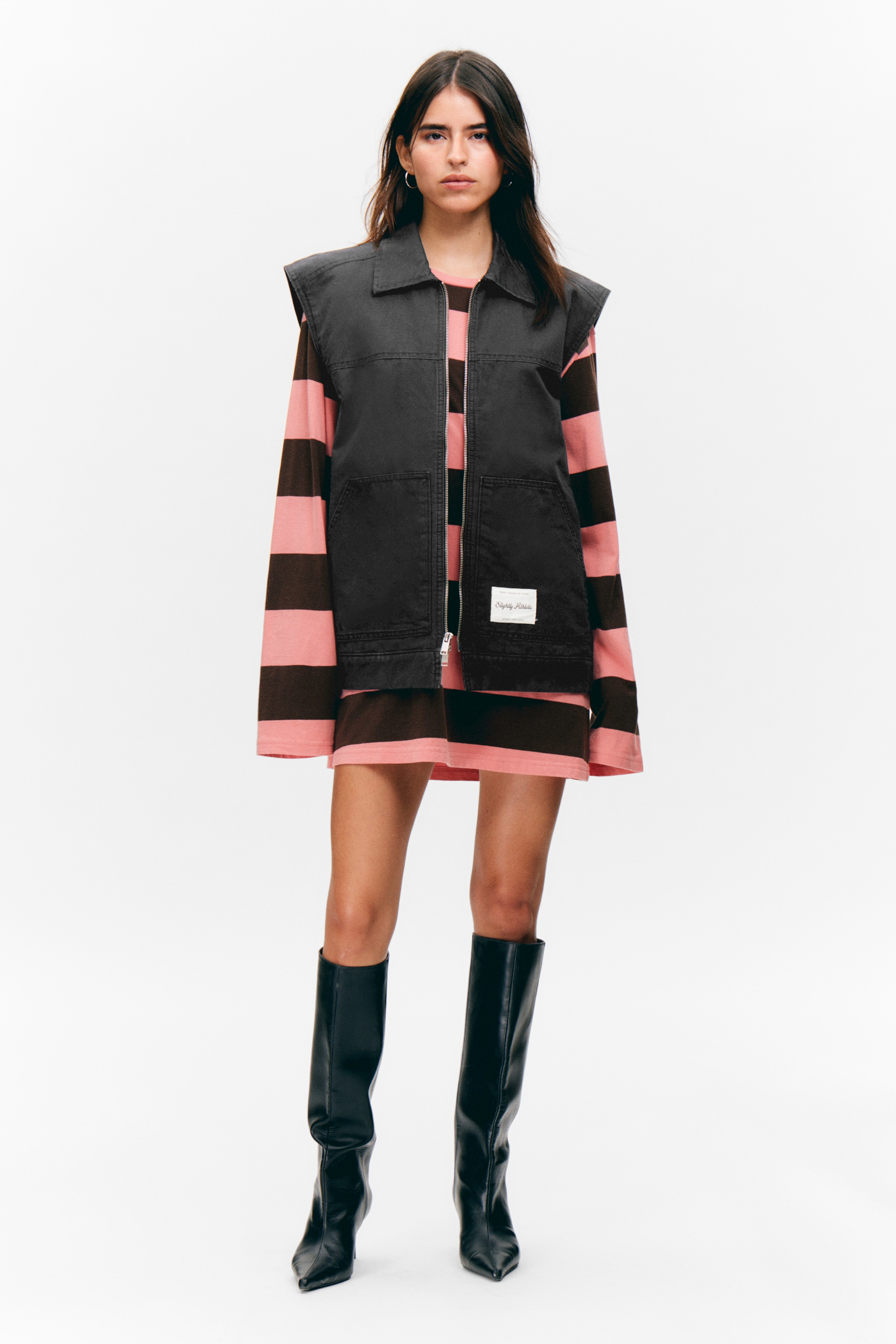 Agrandir l'image: Gilet sans manches en toile légèrement matelassée - Noir - FEMME | H&M FR 2
