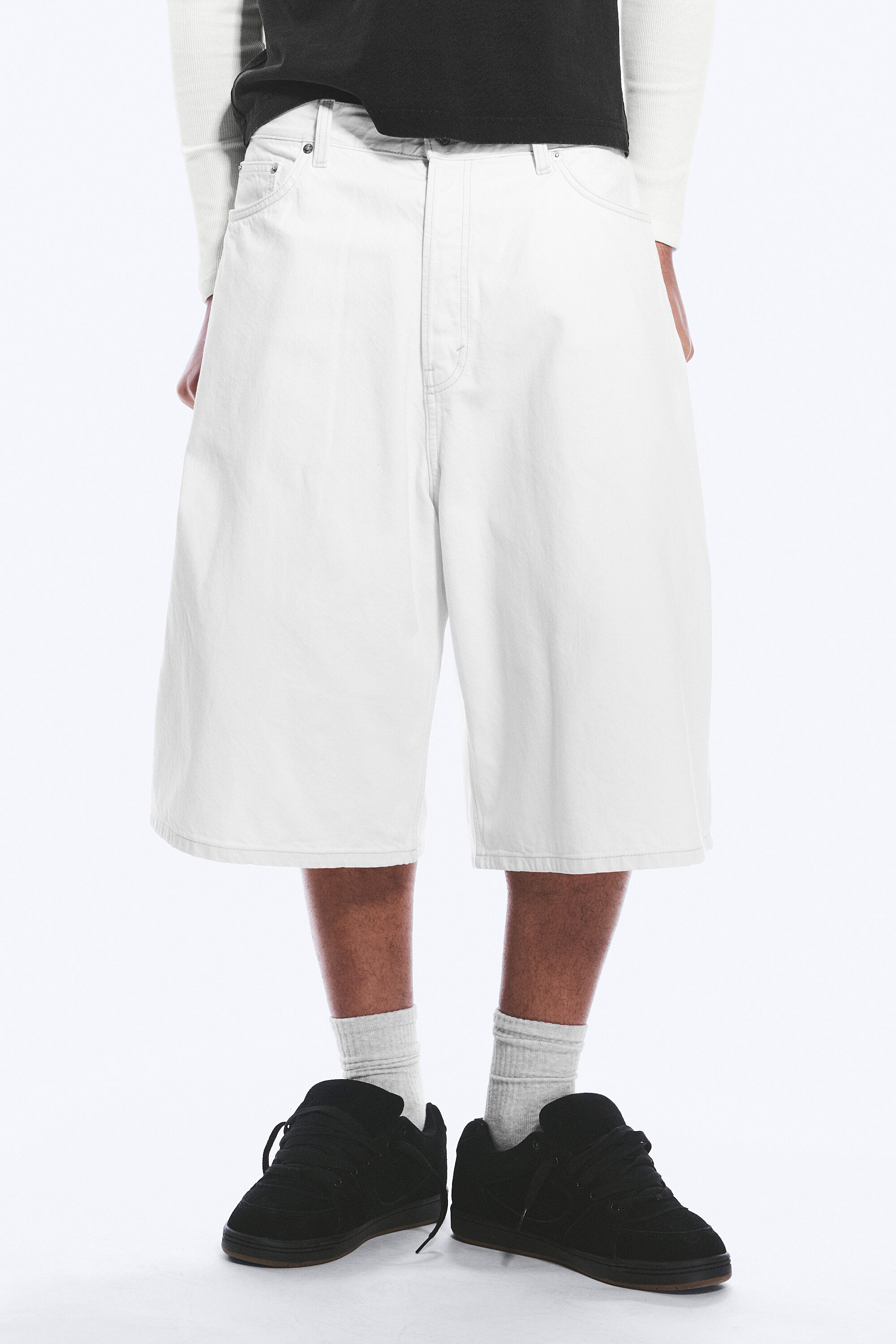 void mid rise loose long denim shorts - Dirty White - White