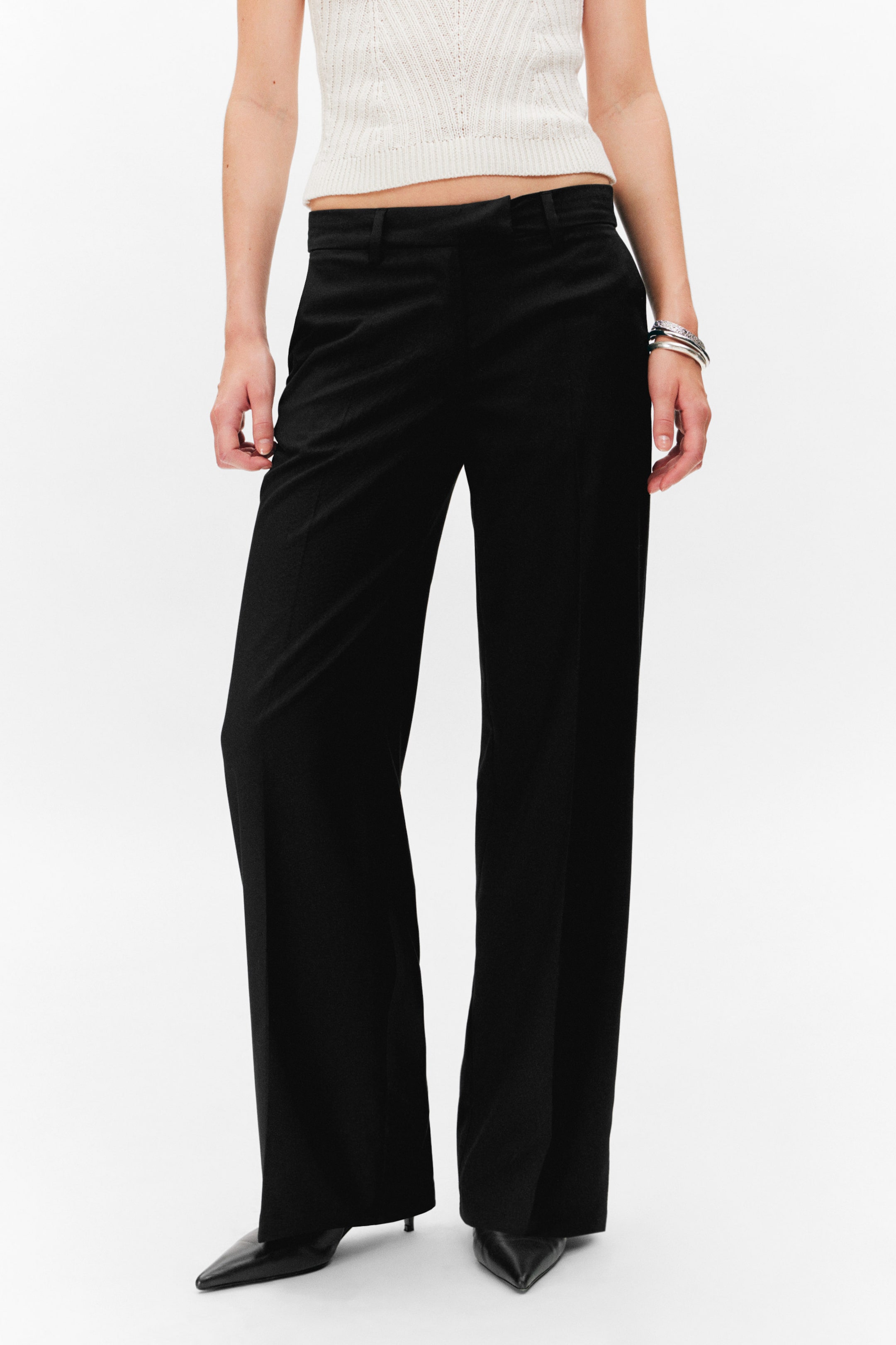 Schwarz - Anzughose mit niedriger Bundhöhe - 2