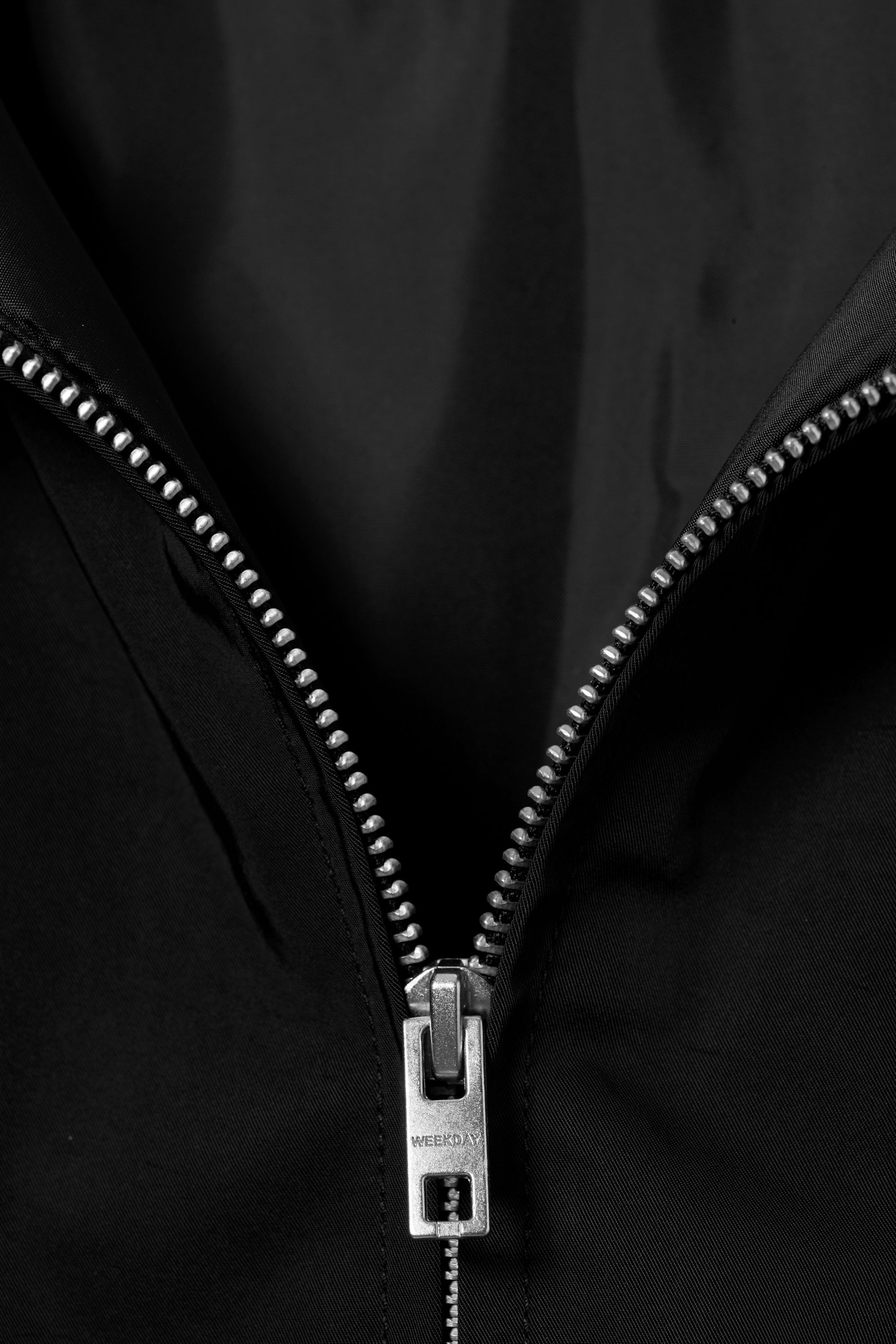 Black - Loose Fit Zip Jacket - 6