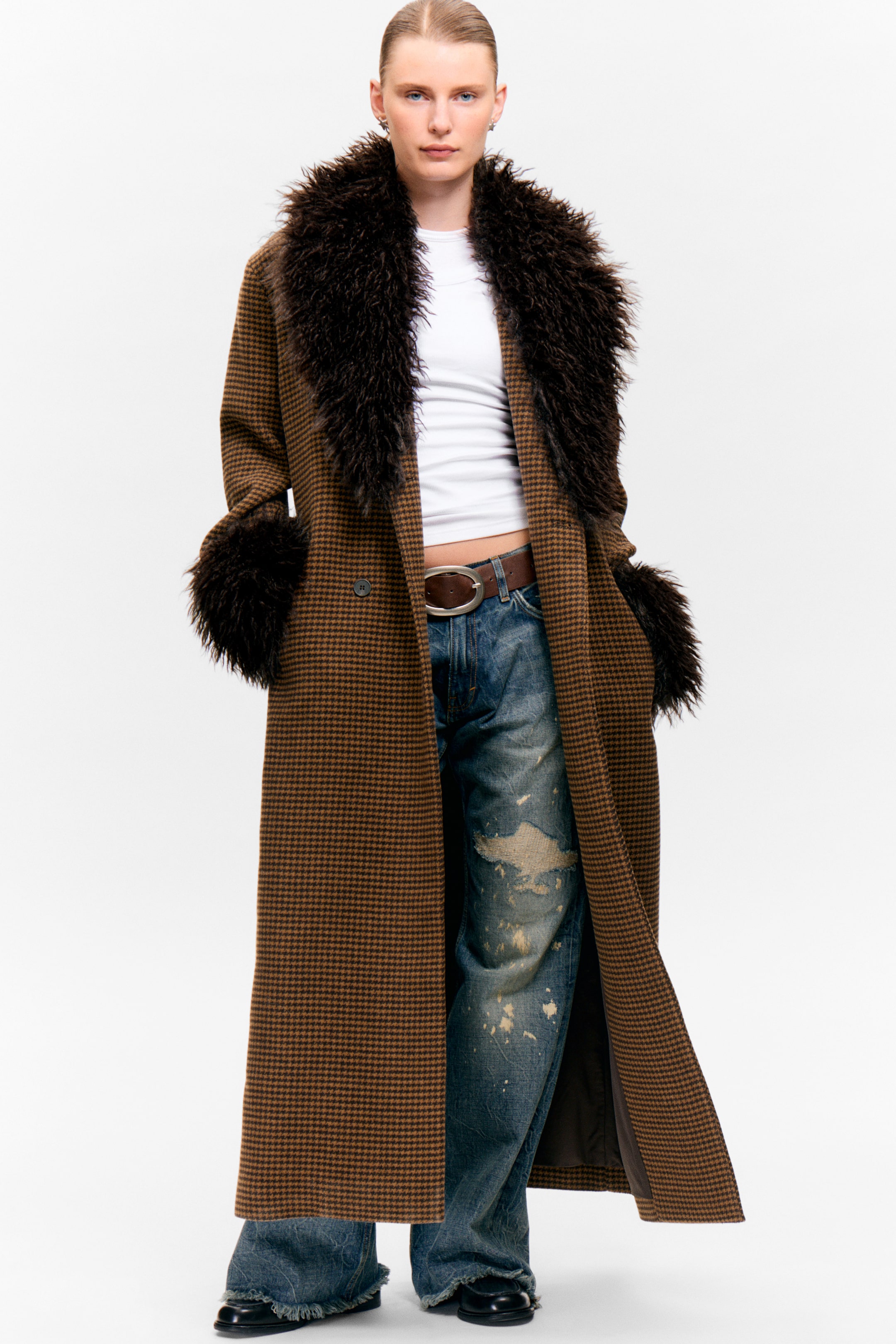 View larger image: Long Oversized Coat with Faux-Fur Trims - Checked Brown - Brown Faux Fur - Ladies | H&M GB 1