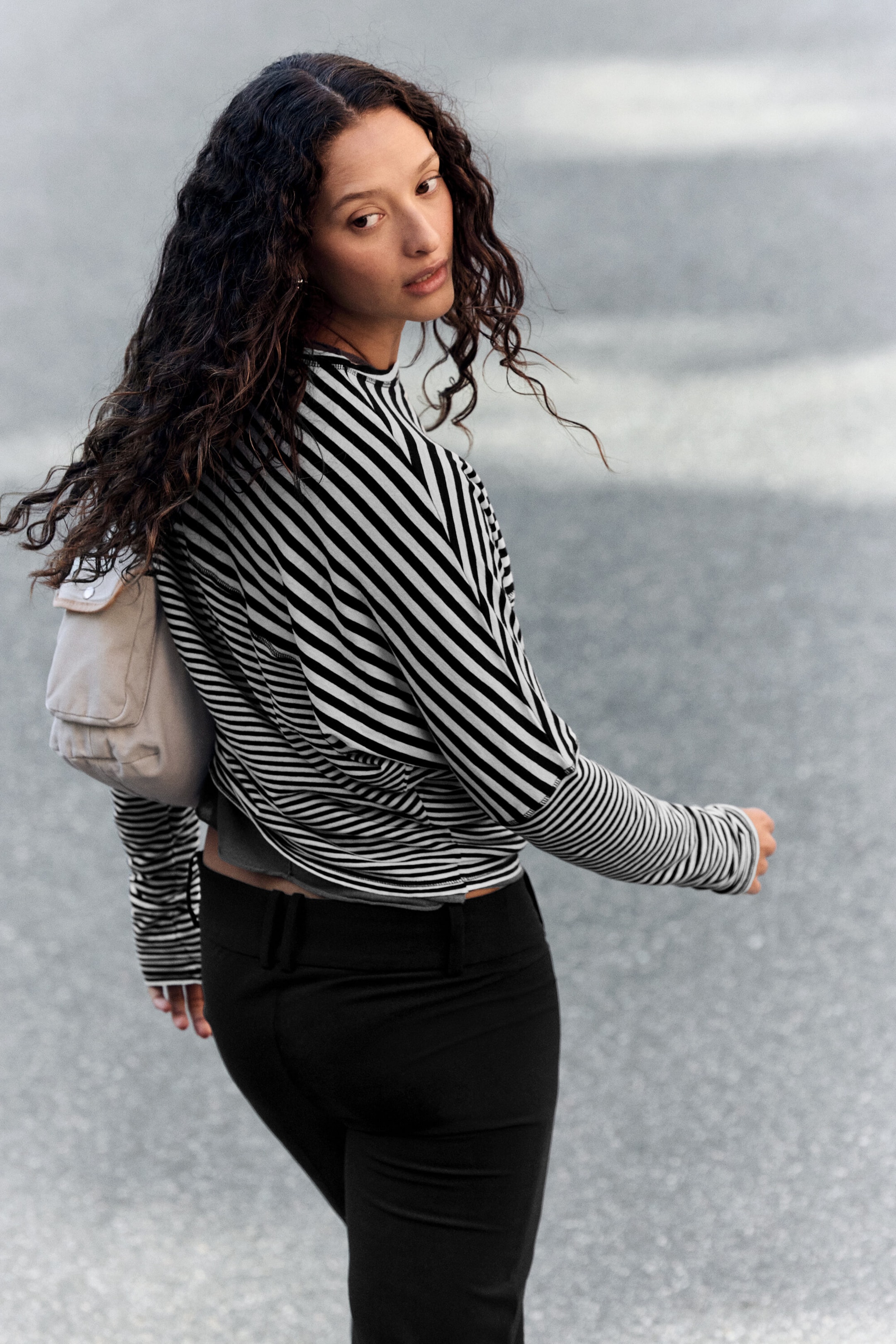 Rayures noires et blanches - T-shirt à manches longues chauve-souris - 4