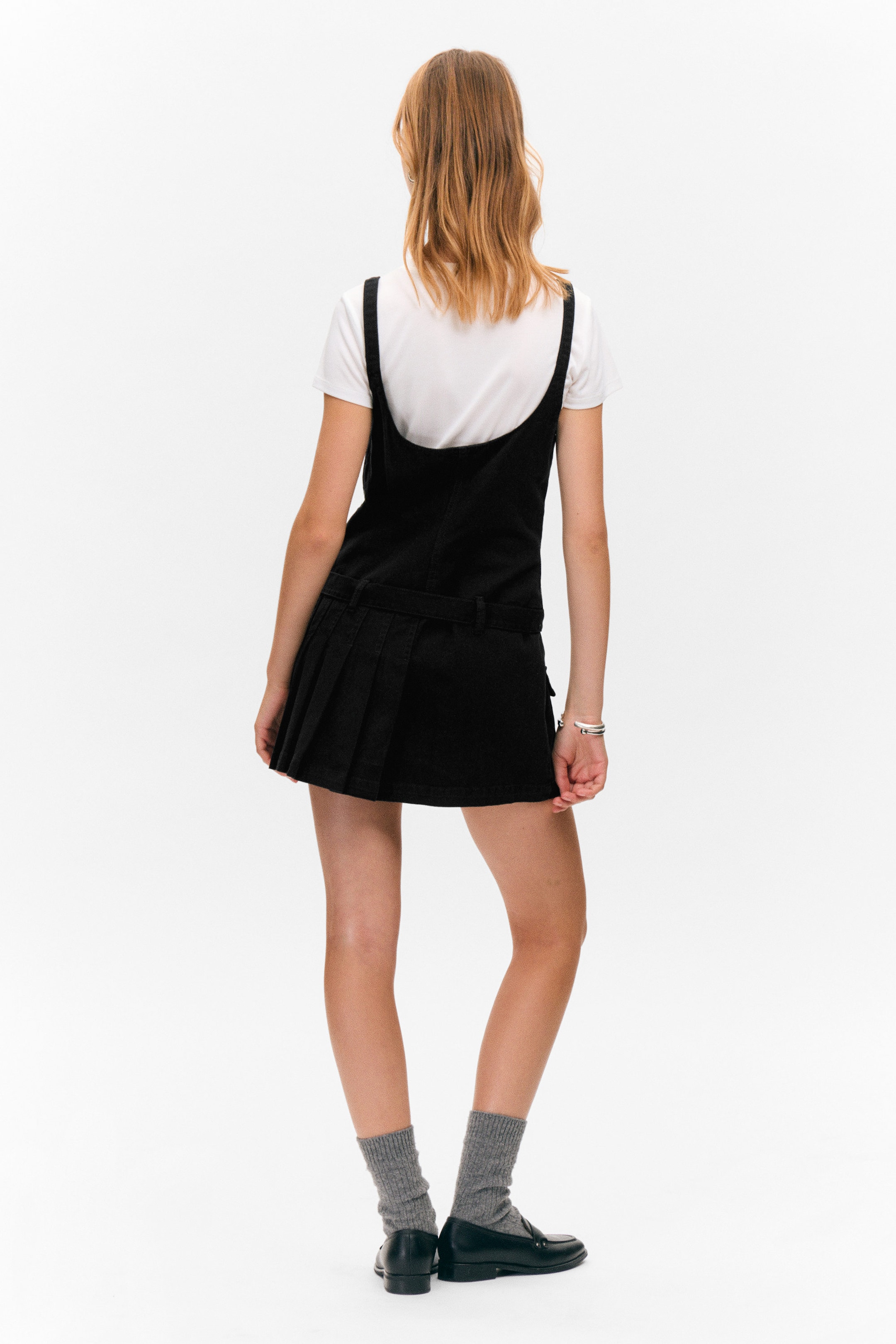 Zwart - Geplooide mini-jurk met ceintuur - 3