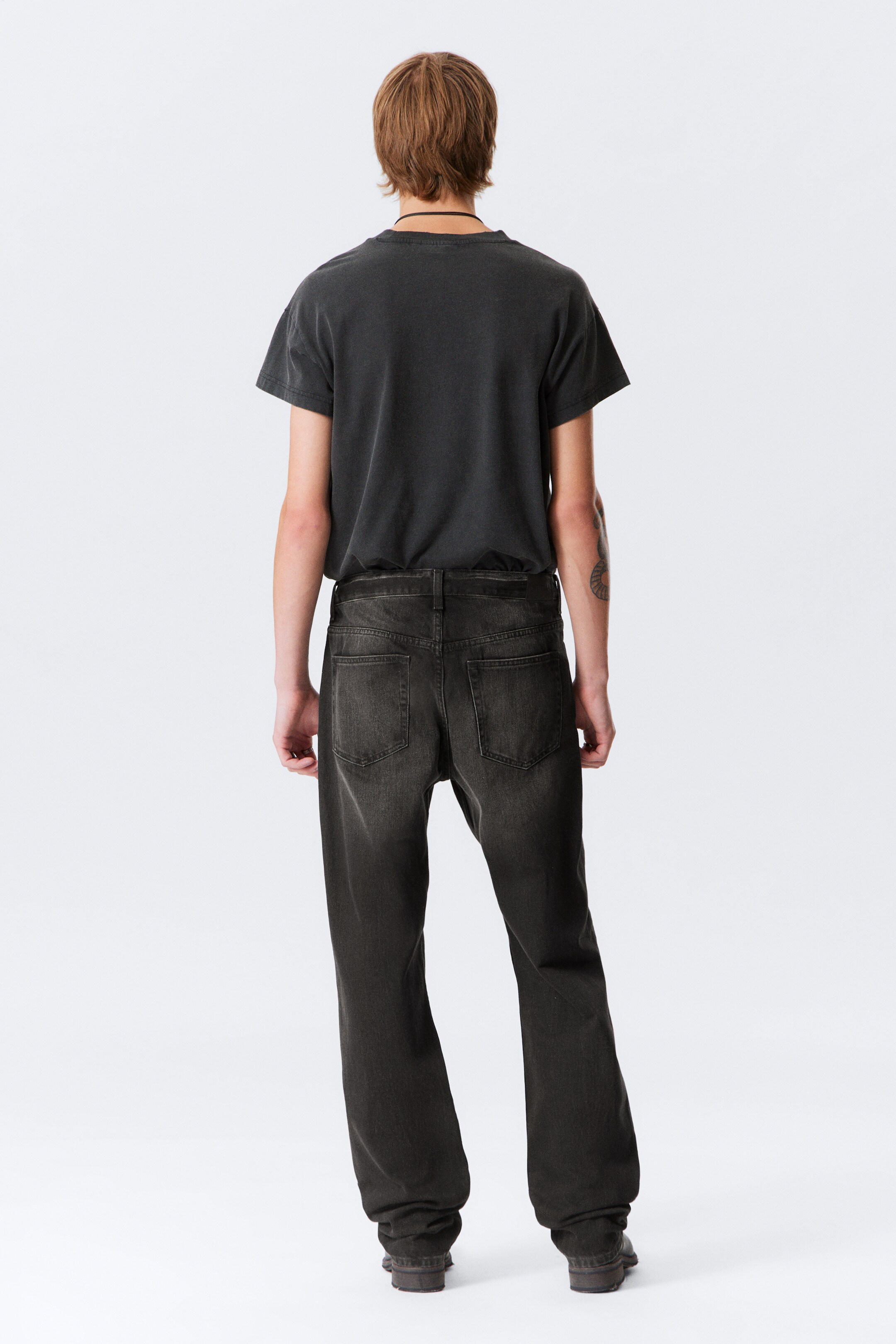 Ver imagen más grande: Vaqueros de pernera recta holgados Space - Obsidian Black - Negro - HOMBRE | H&M ES 4