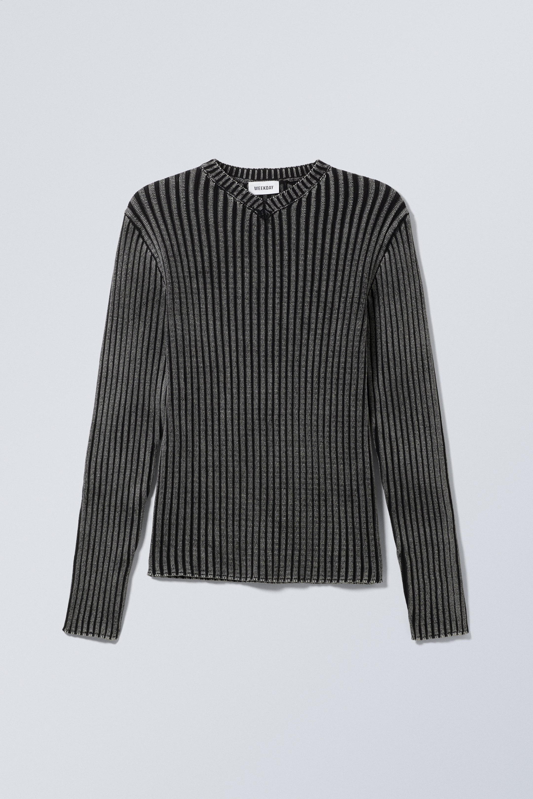 Washed Black - Slim V-neck Knitted Sweater - 0
