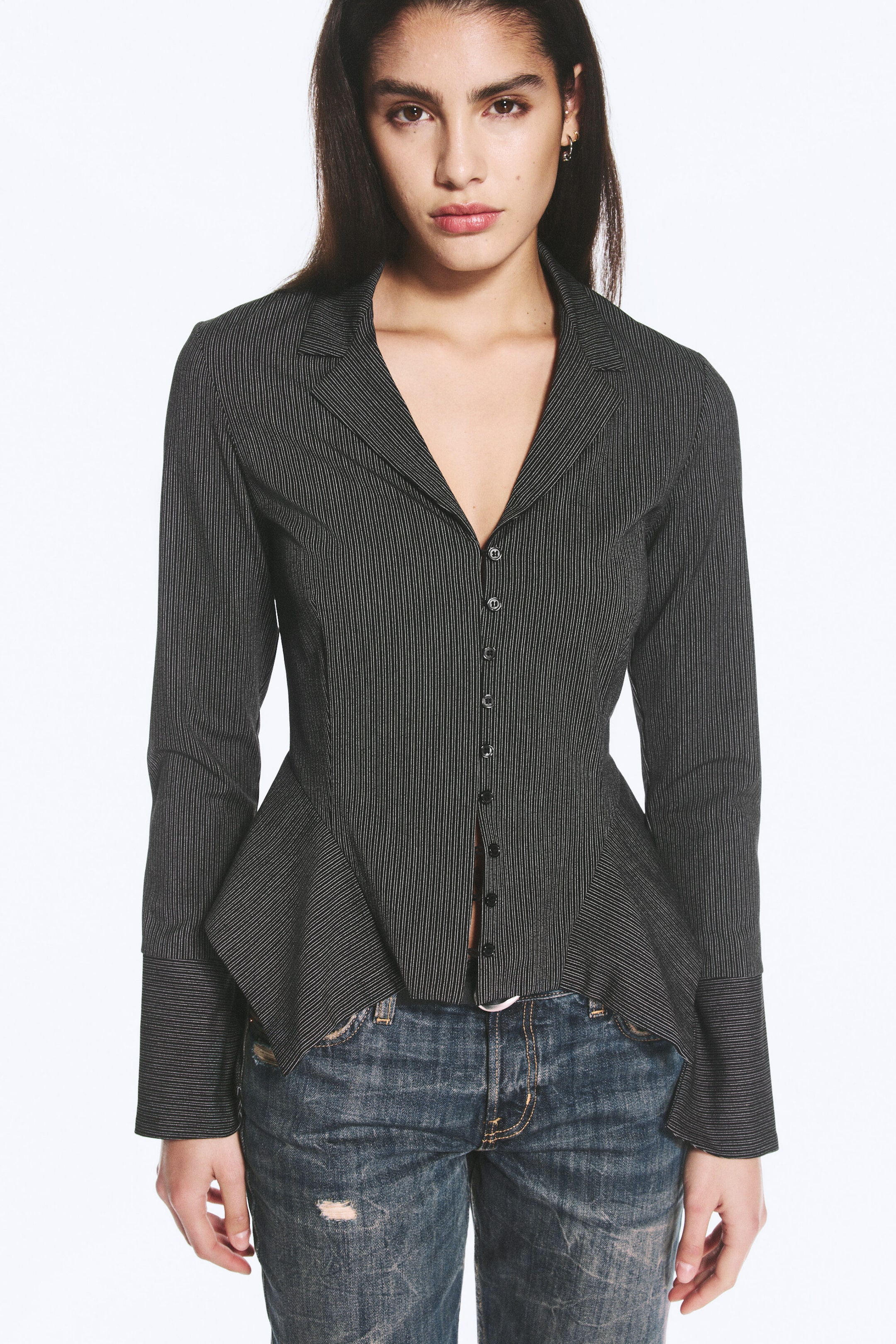 Noir rayé - Chemise trapèze à manchettes longues - 1