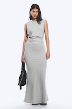 Grau meliert - Ärmelloses Maxikleid mit Raffungen - 0