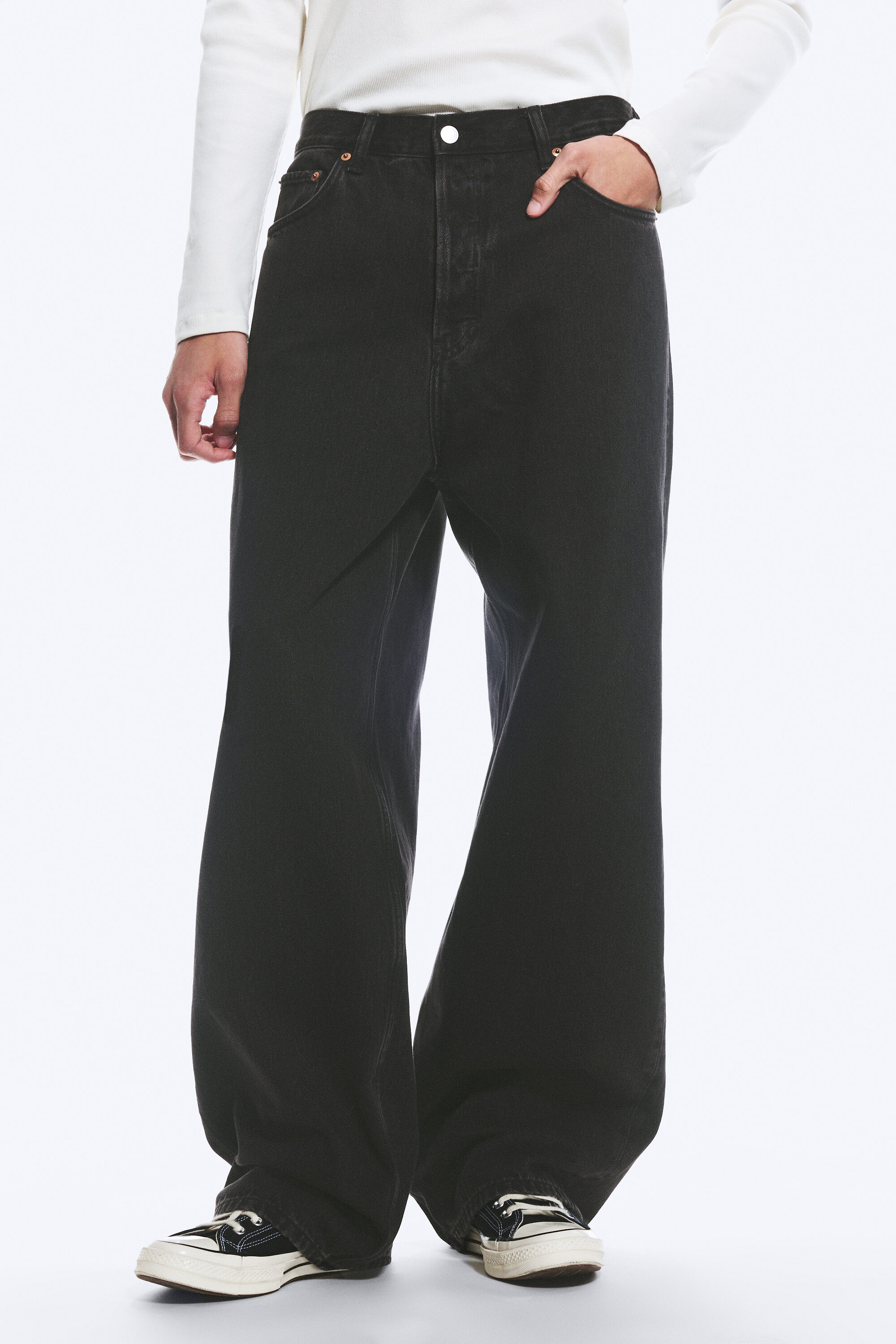astro mid rise loose baggy unisex jeans - Tuned Black - Black