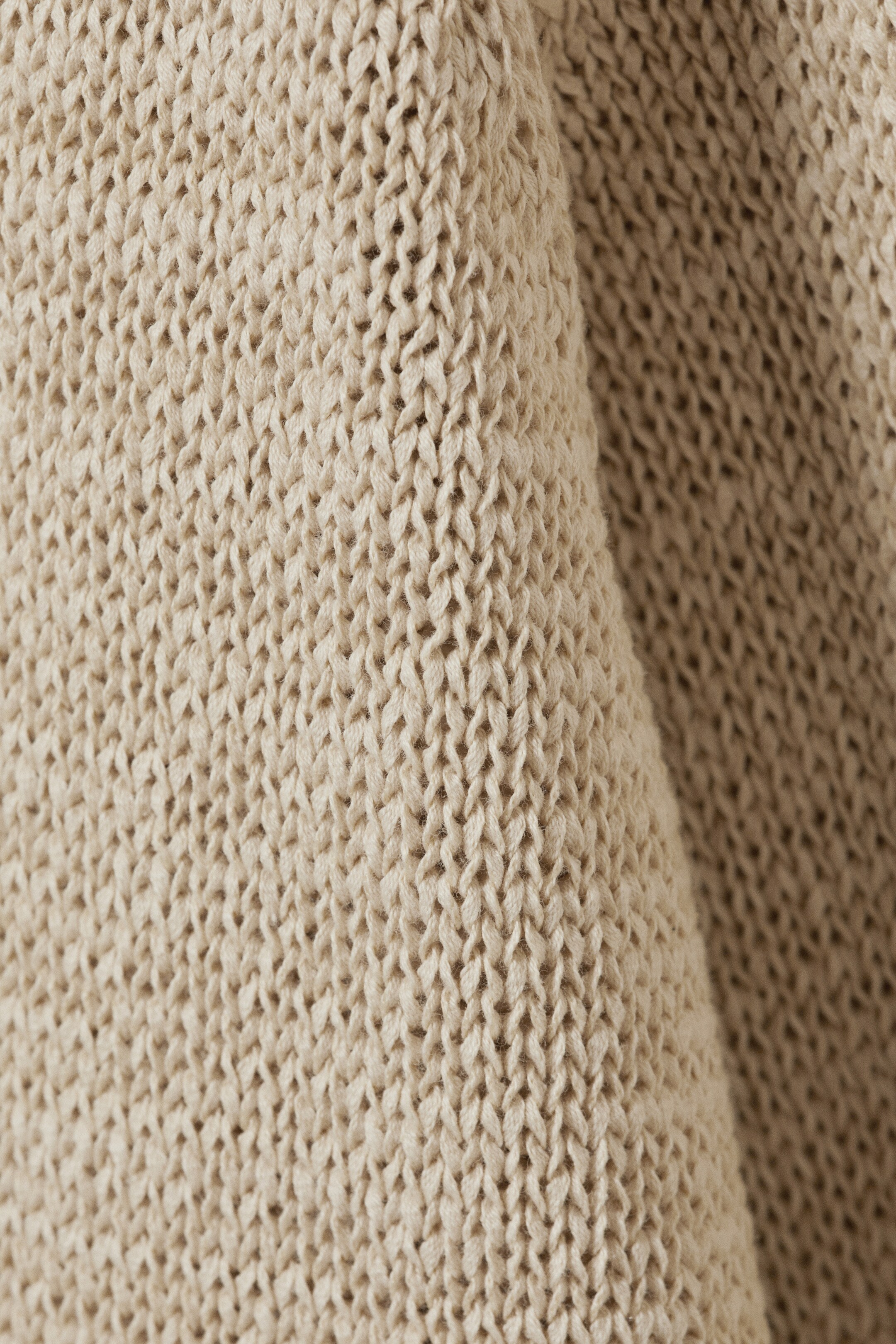 Agrandir l'image: Pull en maille décontracté manches raglan - Beige - HOMME | H&M CH 2