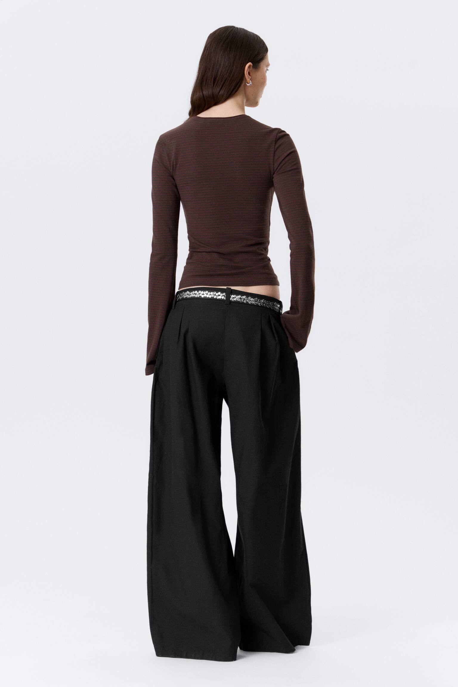 Longsleeve aus Baumwolle - Dunkelrot gestreift/Dunkelbraun/Schwarz/Schwarz/Dunkelblau gestreift/Dunkelgrün gestreift - 4