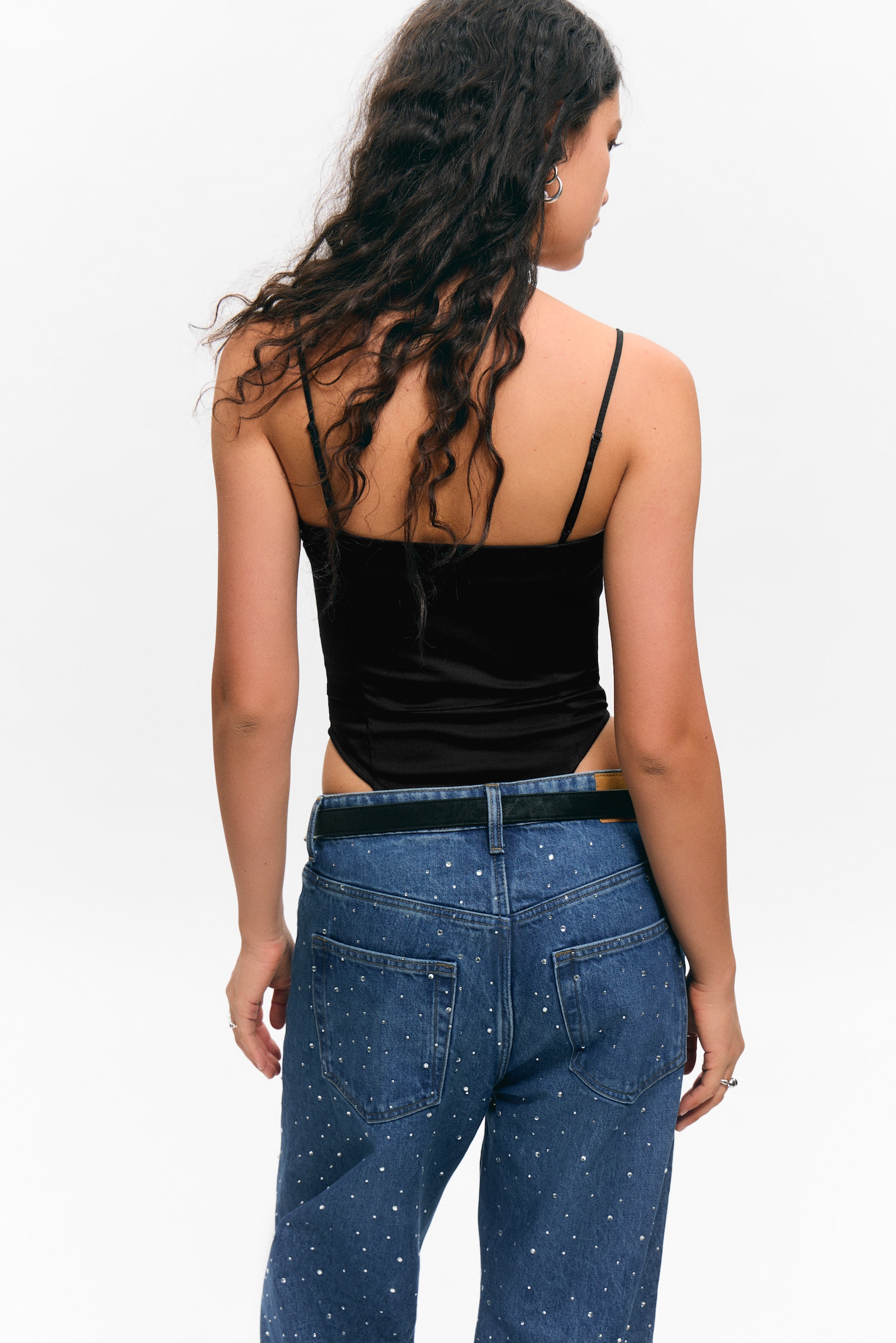 Square Neck Fitted Body - Black - 3