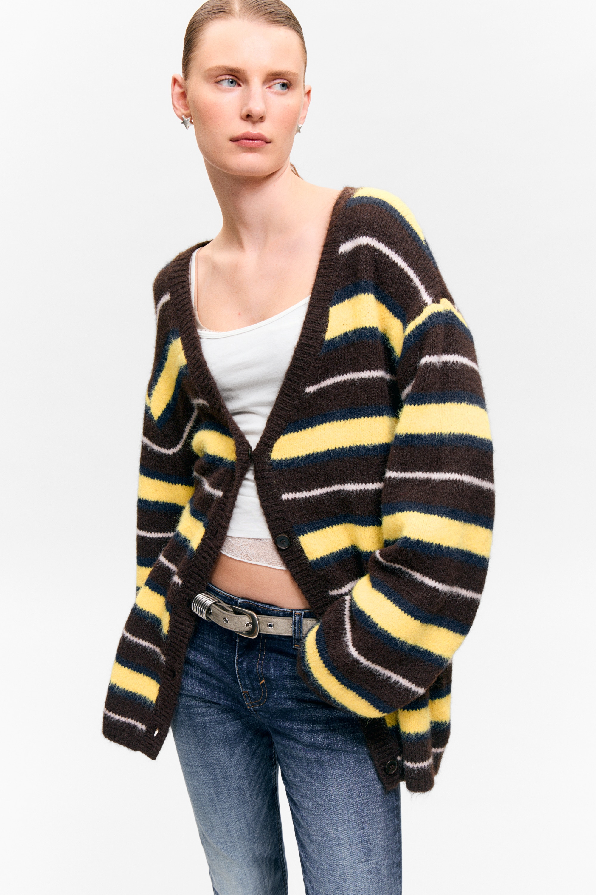 Cardigan doux en maille à col en V - Marron foncé et rayures jaunes/Noir/Prune/Vert/Rayures beige/Beige poudré