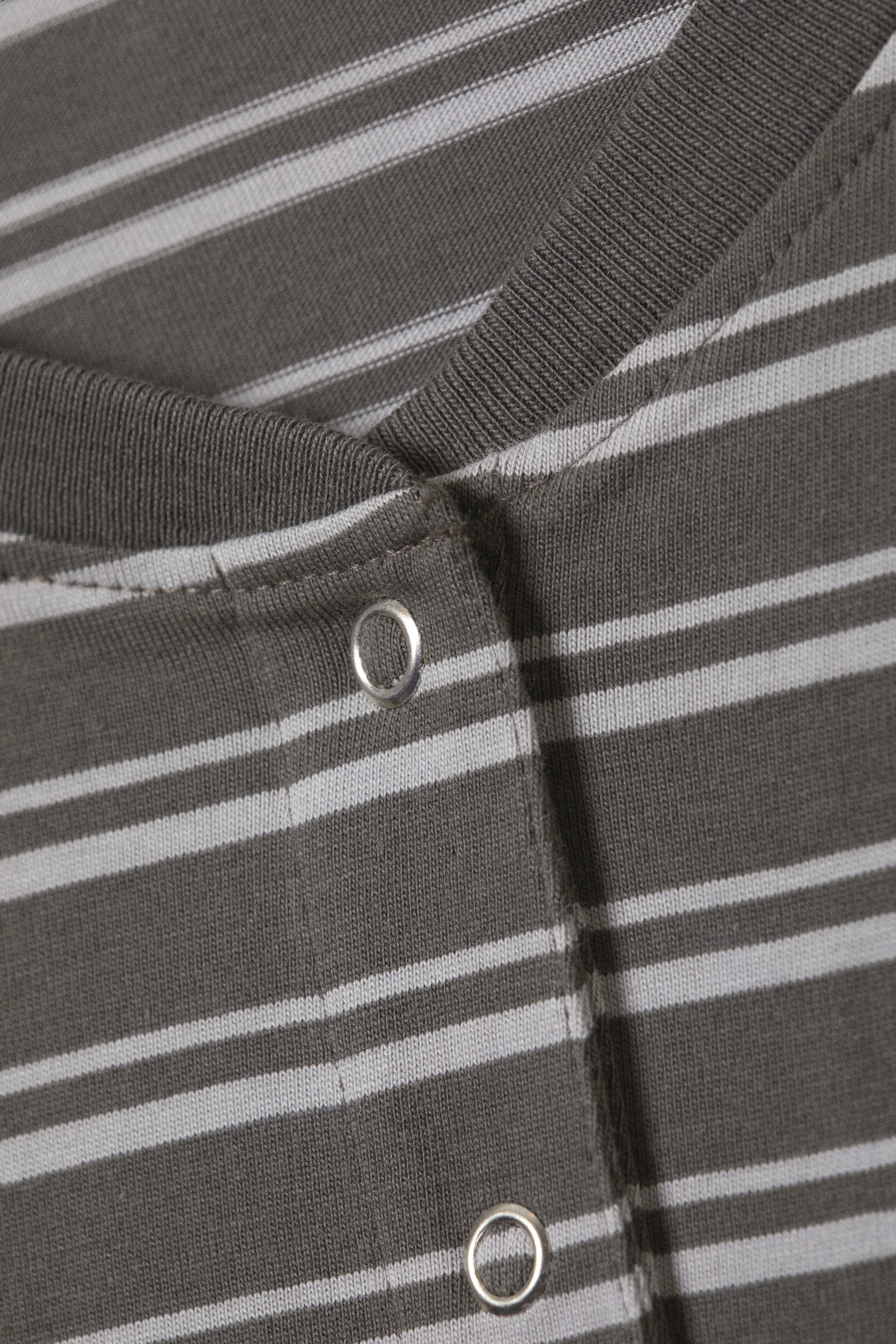 Striped Dark Grey - Boxy Long-Sleeved Henley T-shirt - 4