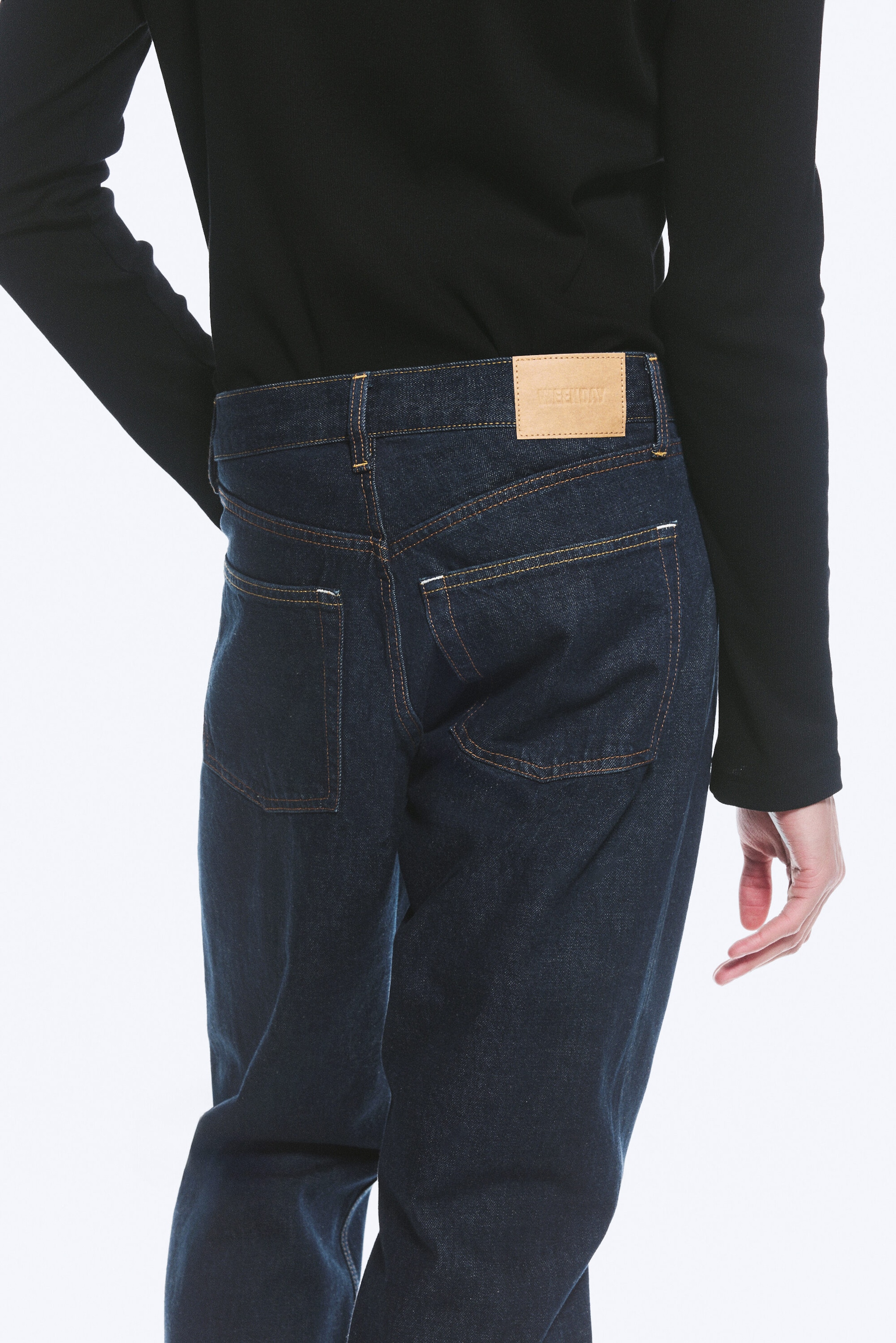 Blue Rinse - Orbit Mid Rise Regular Straight Leg Jeans - 6