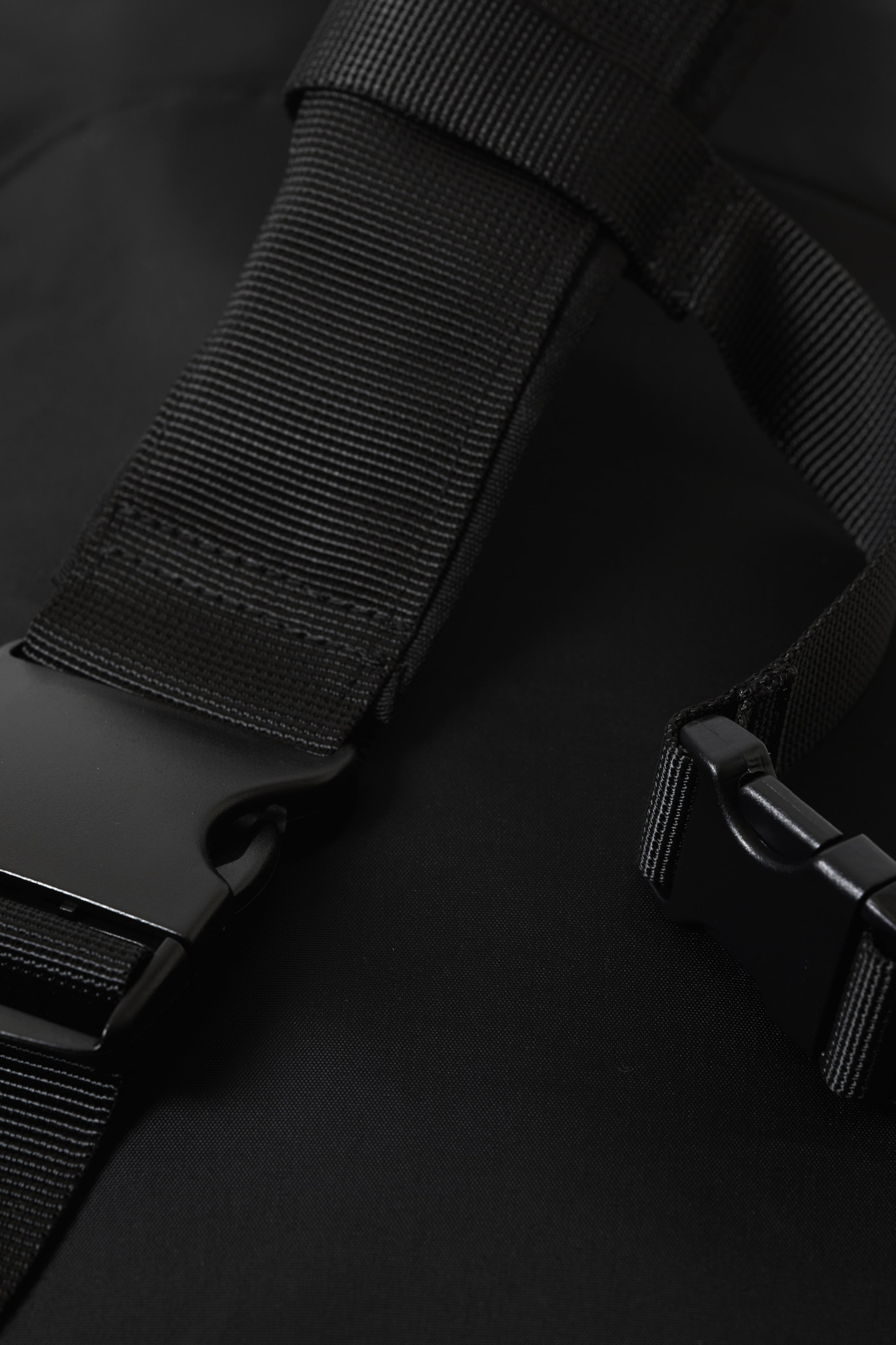 Se større billede: Stor crossbody-rygsæk i nylon - Sort - HERRE | H&M DK 4