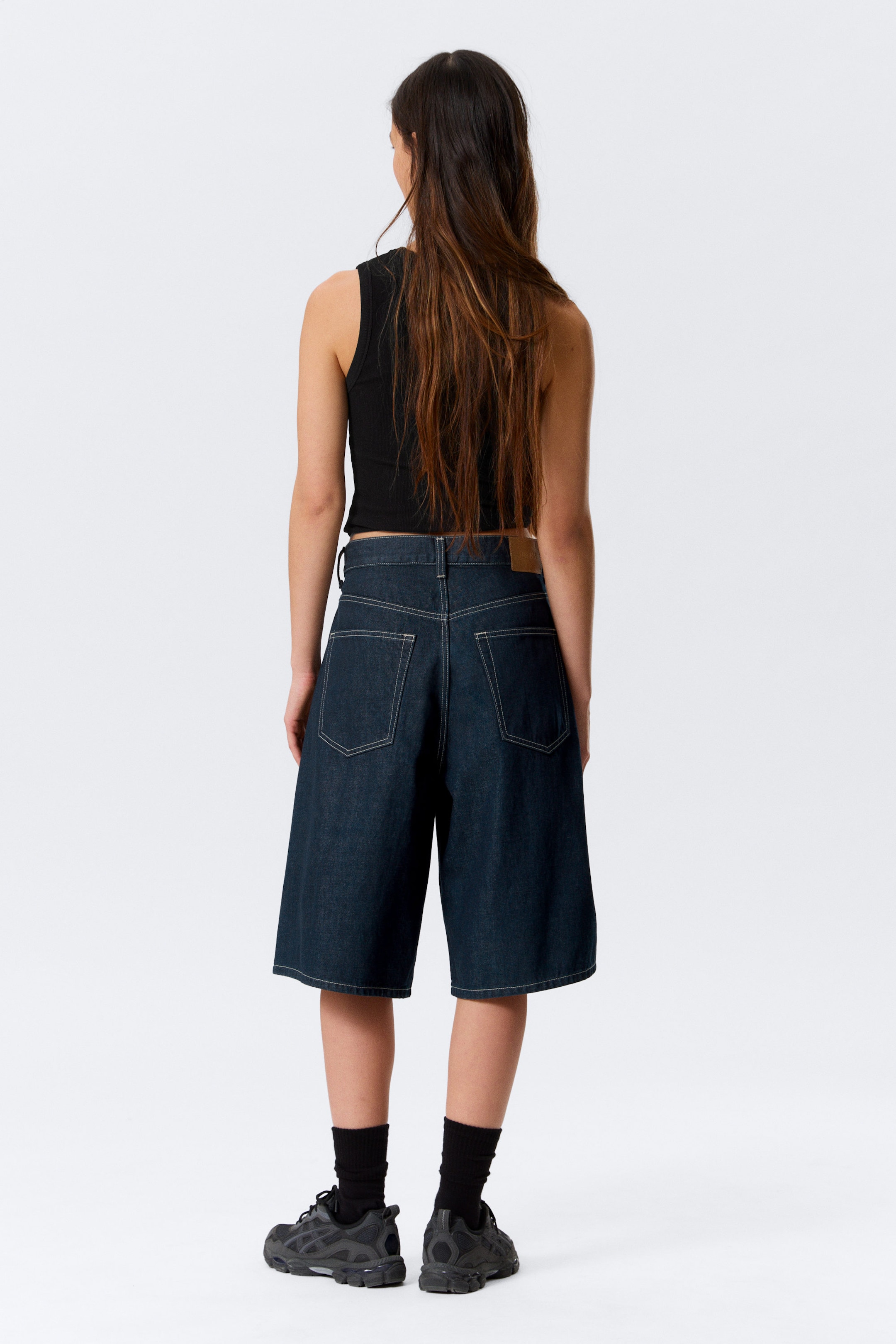 Blue Rinse - Dark Blue - Astro Mid Rise Loose Baggy Denim Shorts - 2
