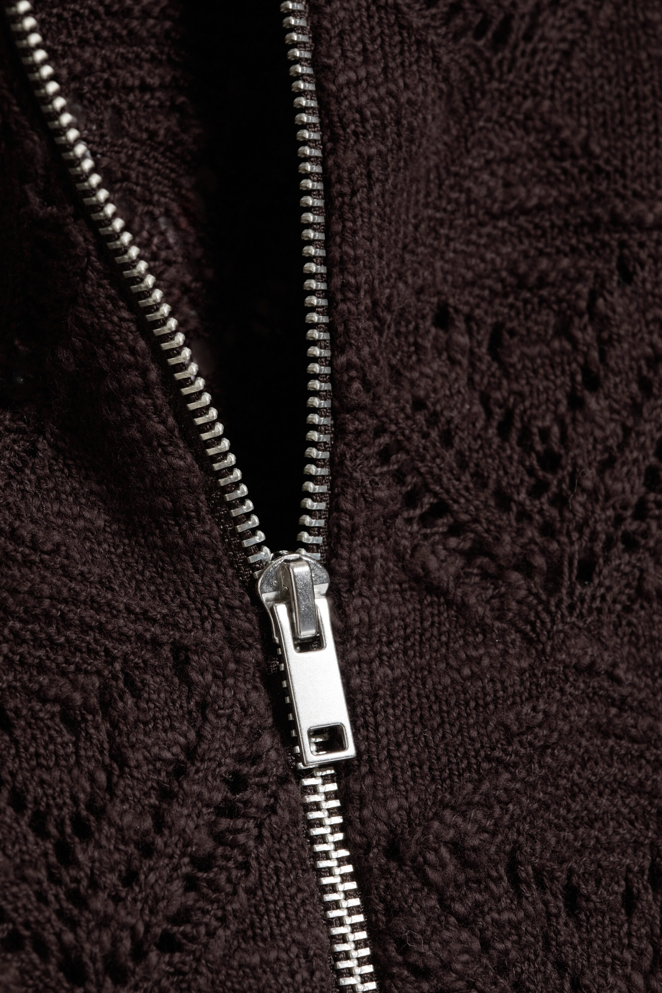 Dunkelbraun - Strickjacke mit Reißverschluss - 5