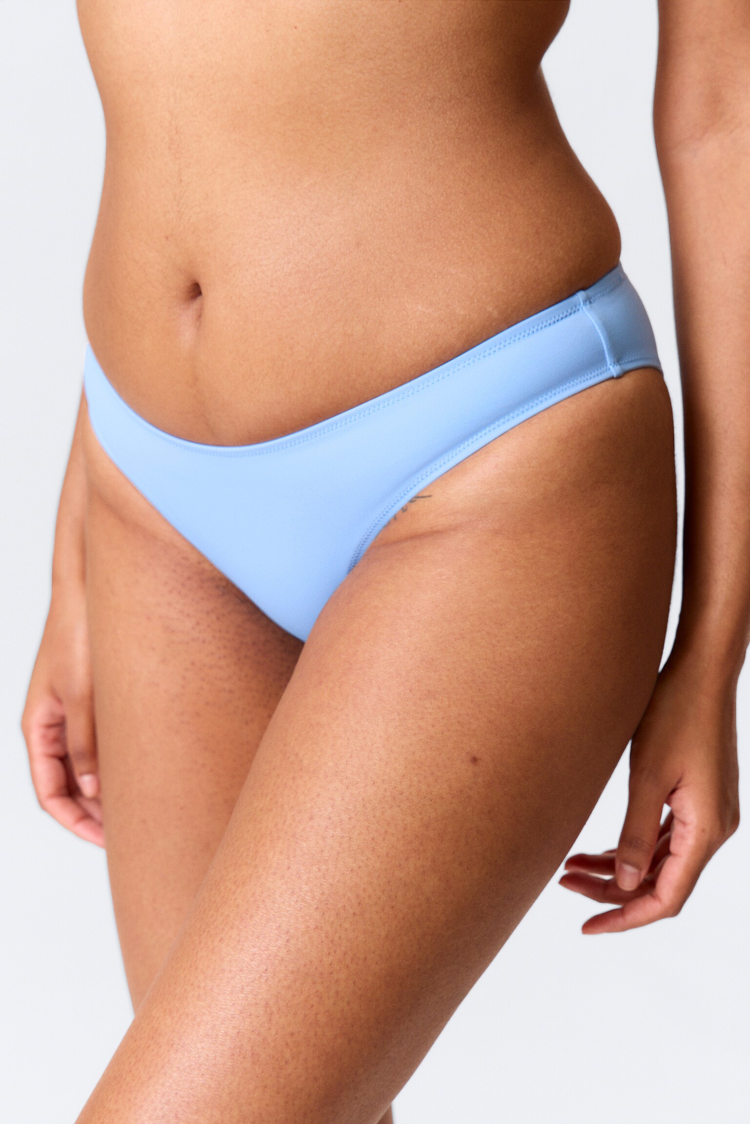 Plain Bikini Bottoms - Light Blue/Bright Red/Dusty Mole - 3