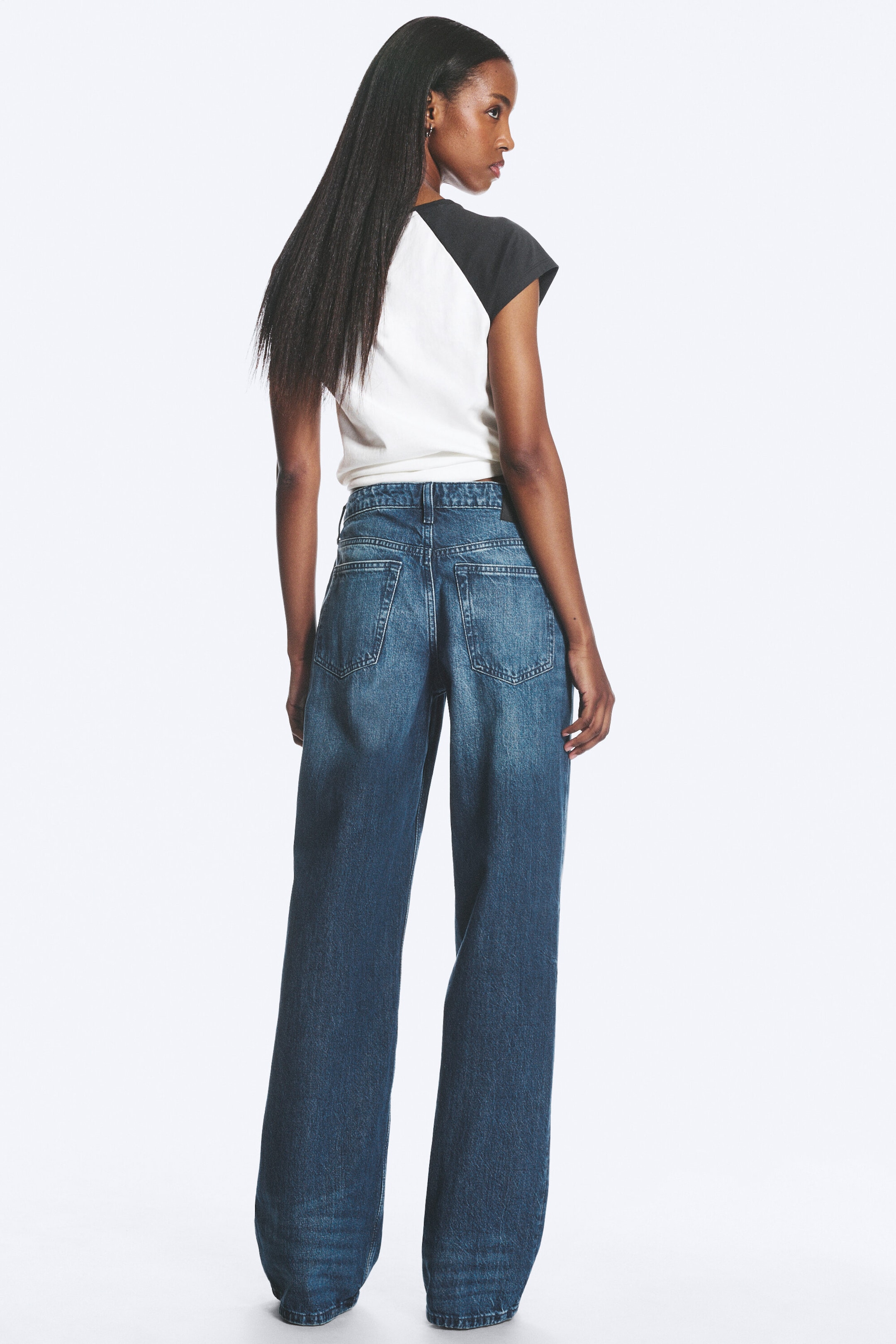 Sailor Blue – middels blå - Ample jeans med lavt liv, vide ben og løs passform - 3