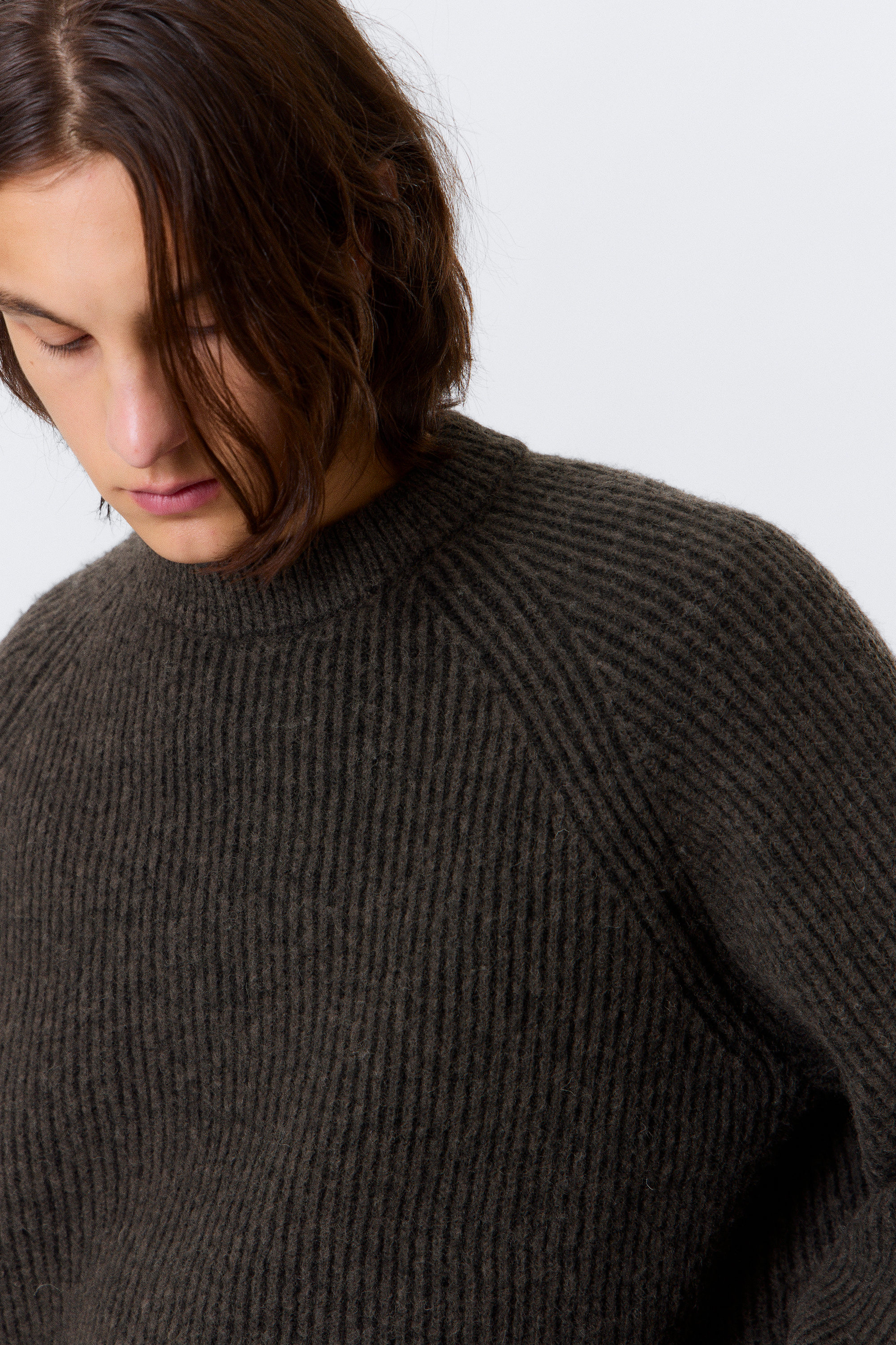 Tvåfärgad Mörkbrun - Stickad tvåtonad tröja i ullmix - 2